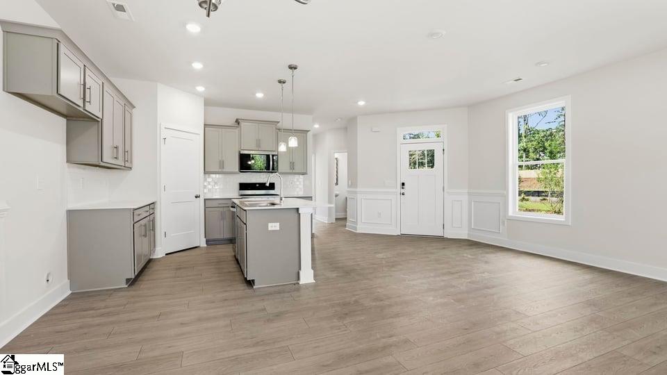 616 Jules Lane Moore, SC 29369