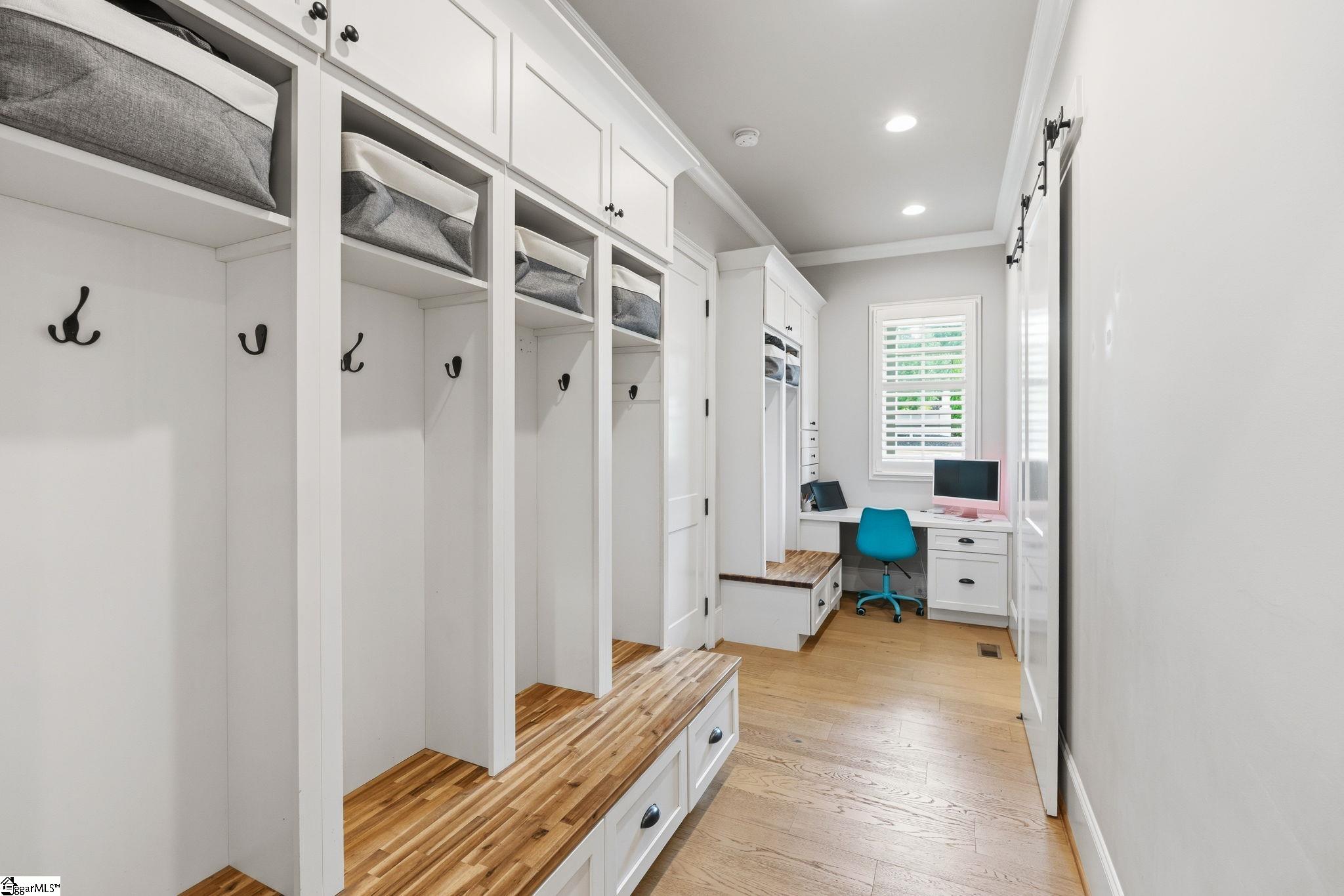 14 Welling Circle Greenville, SC 29607