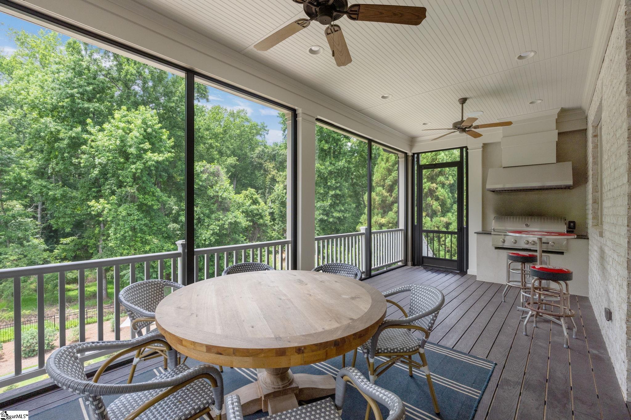 14 Welling Circle Greenville, SC 29607