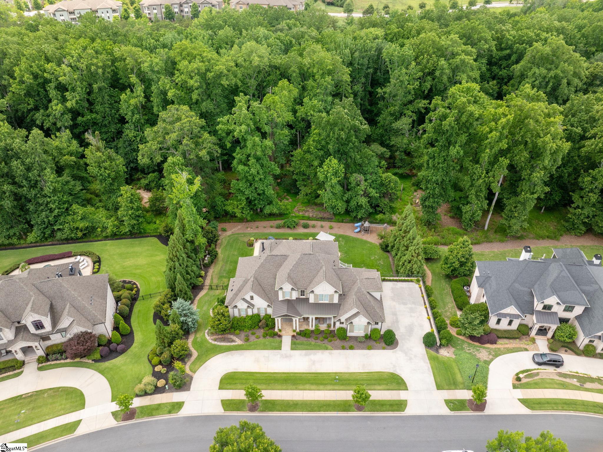 14 Welling Circle Greenville, SC 29607