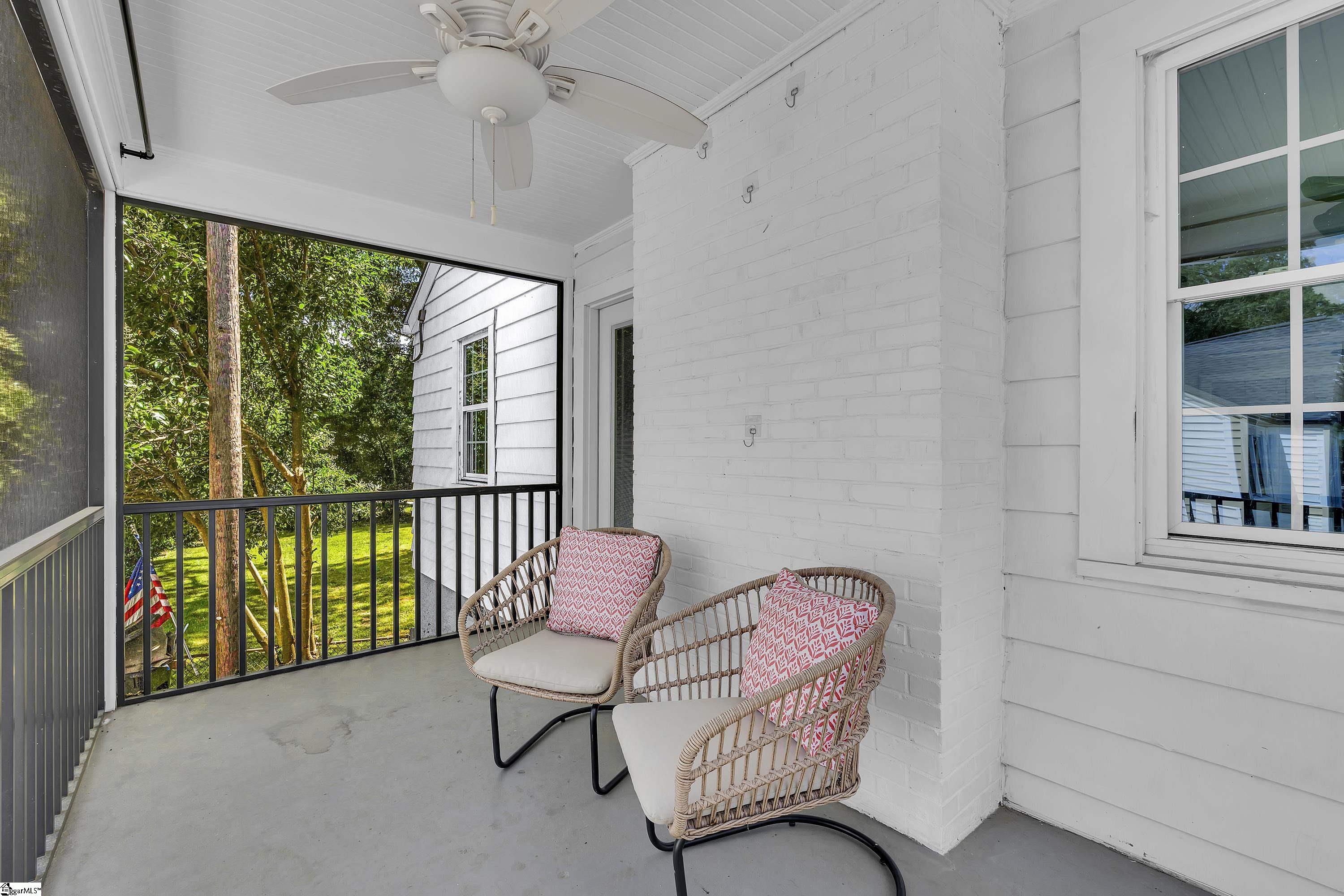 141 Pleasant Ridge Avenue Greenville, SC 29605