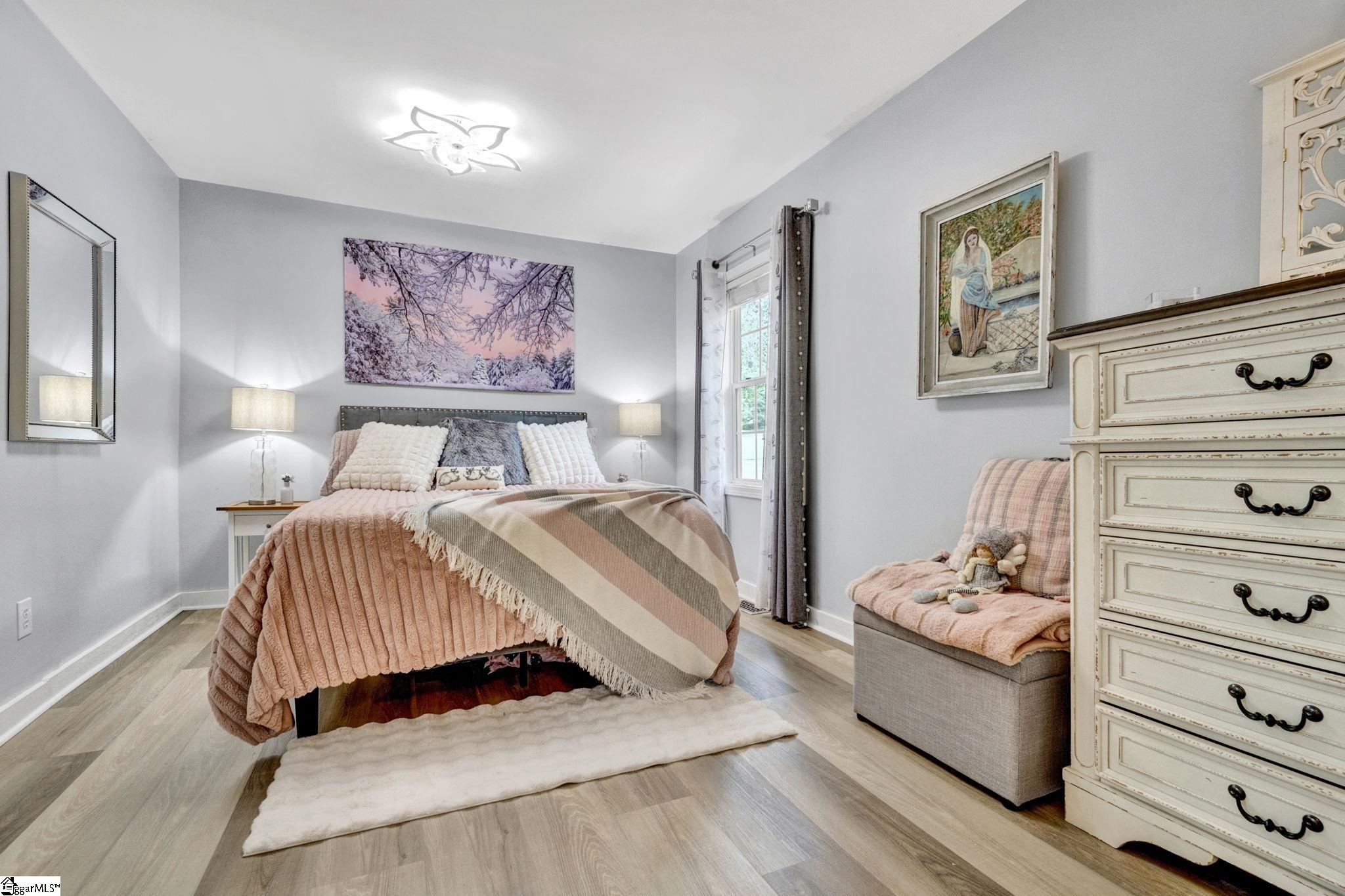 301 S E Street Easley, SC 29640