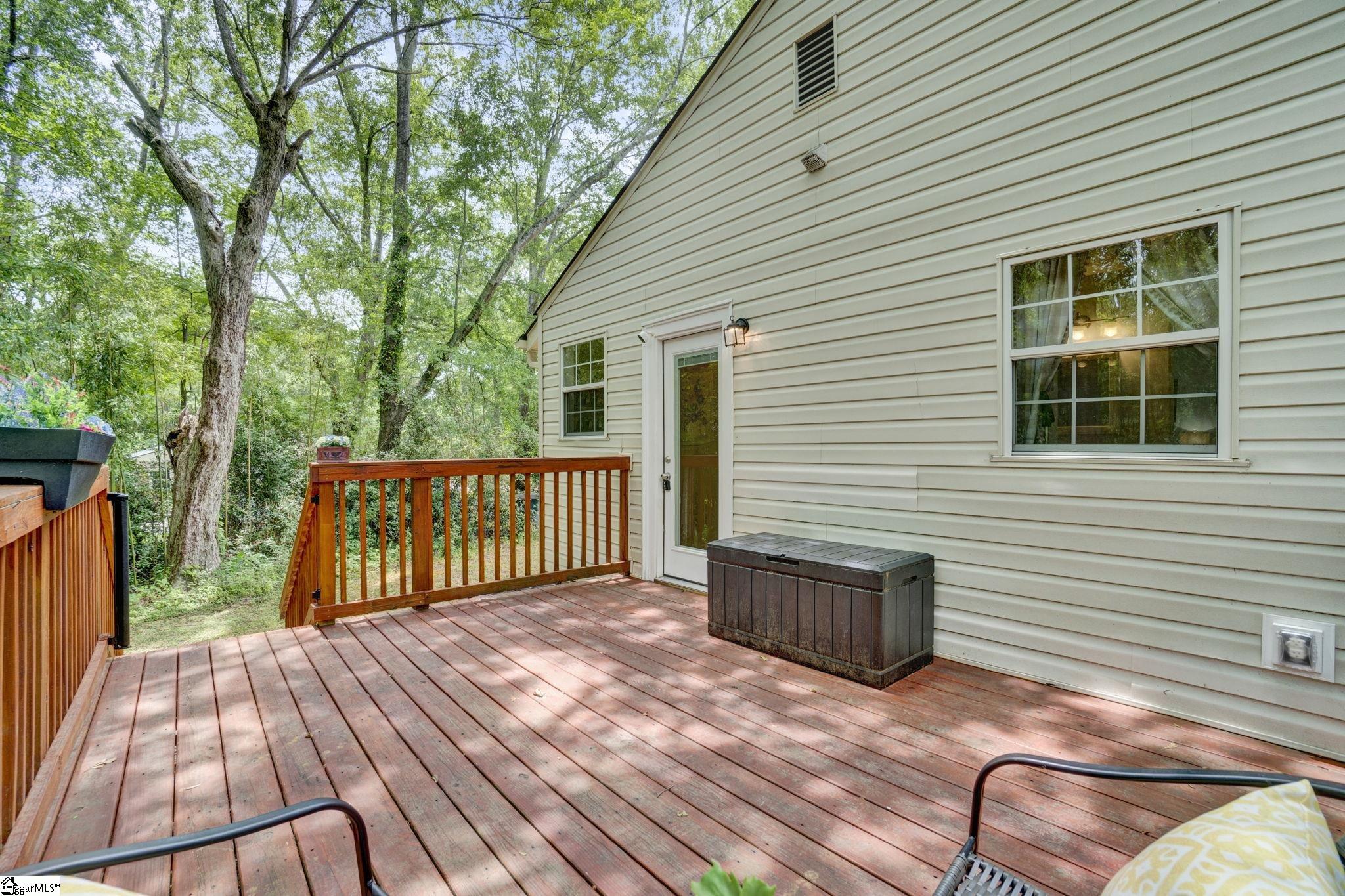 301 S E Street Easley, SC 29640