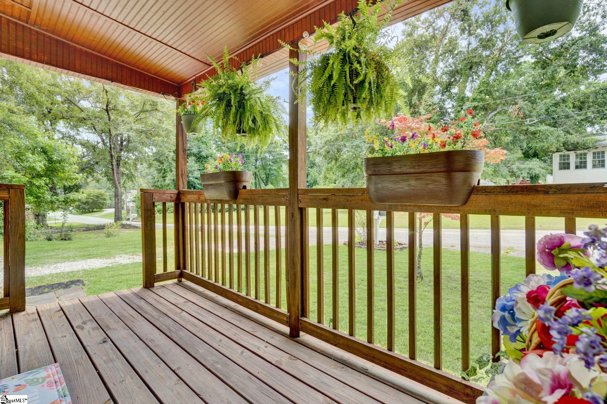 301 S E Street Easley, SC 29640