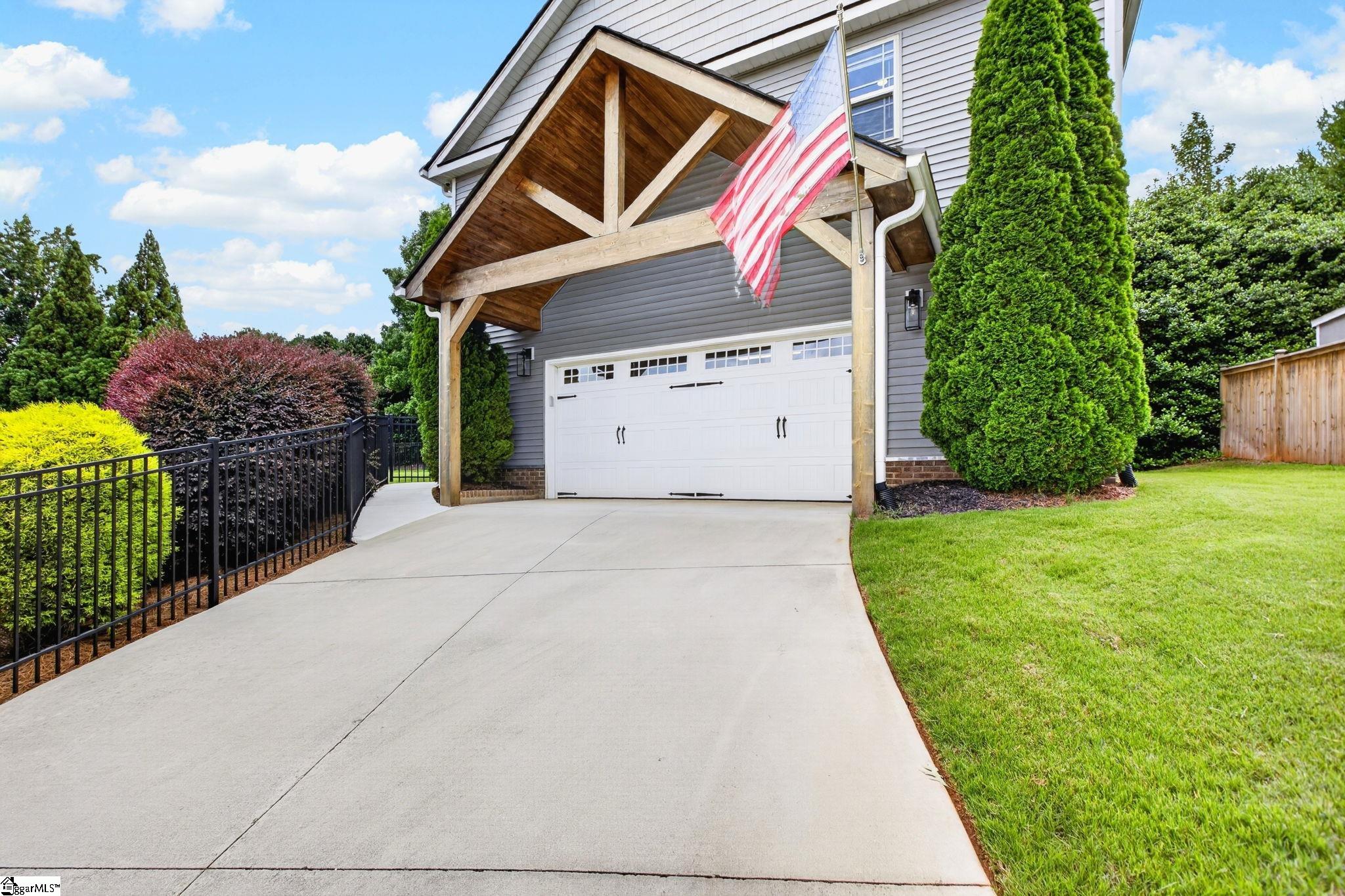 218 Wilowgreen Way Greer, SC 29651