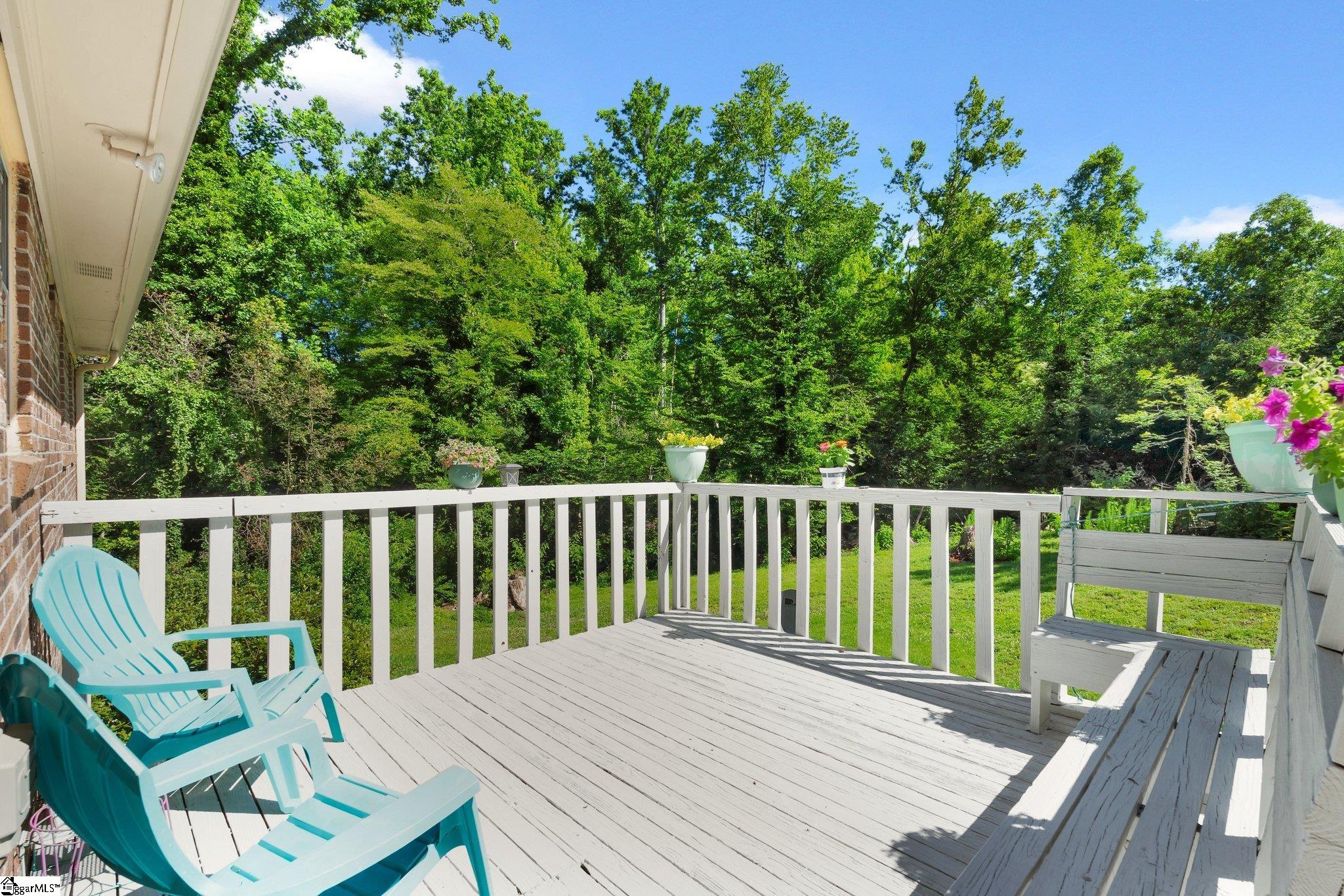 16 Theodore Circle Greenville, SC 29611