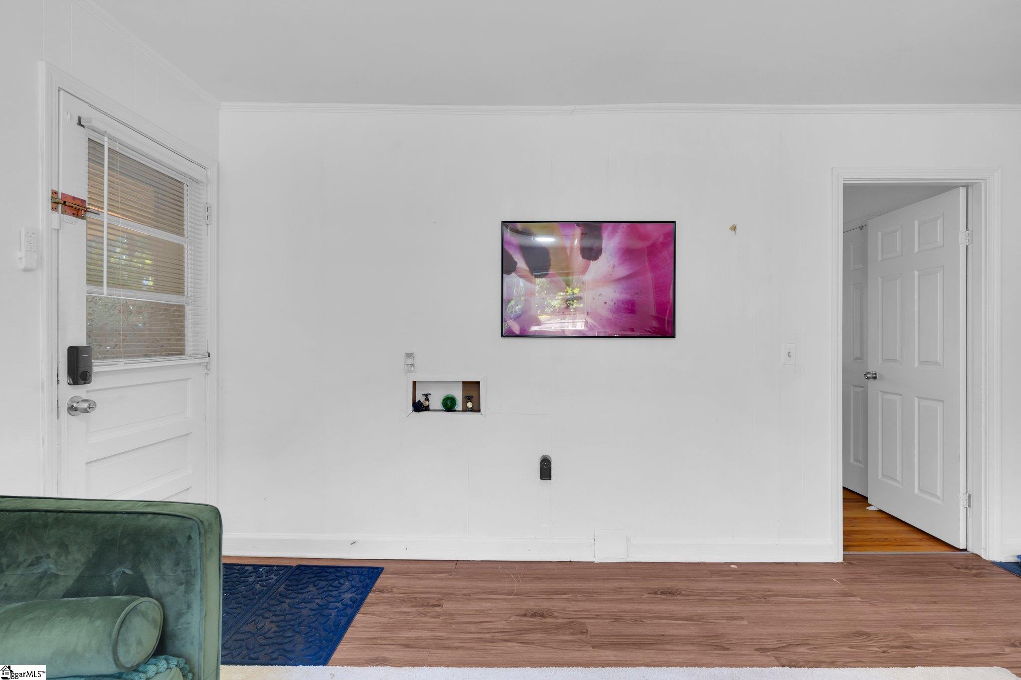 16 Theodore Circle Greenville, SC 29611