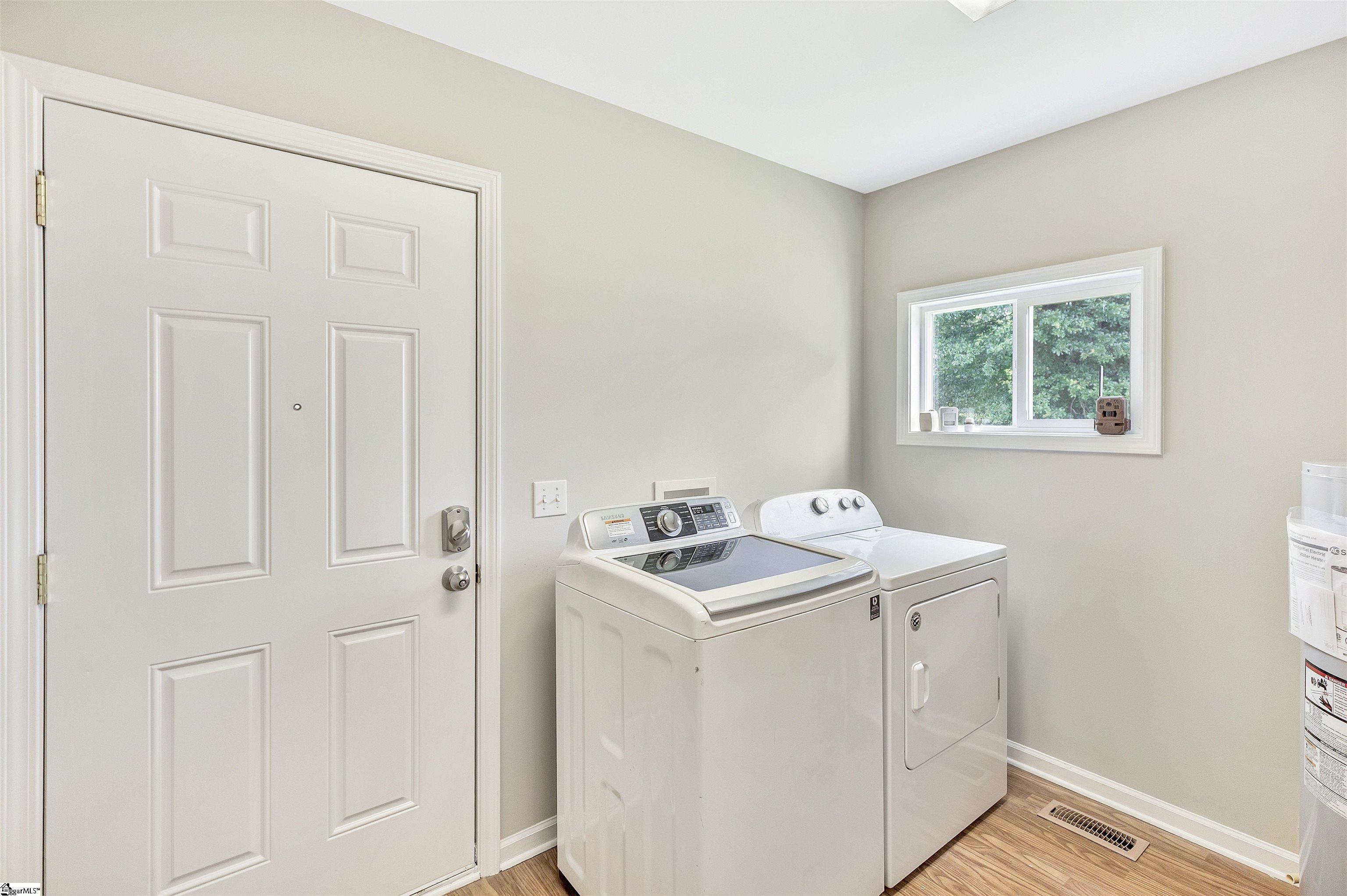 203 Ashley Avenue Anderson, SC 29624