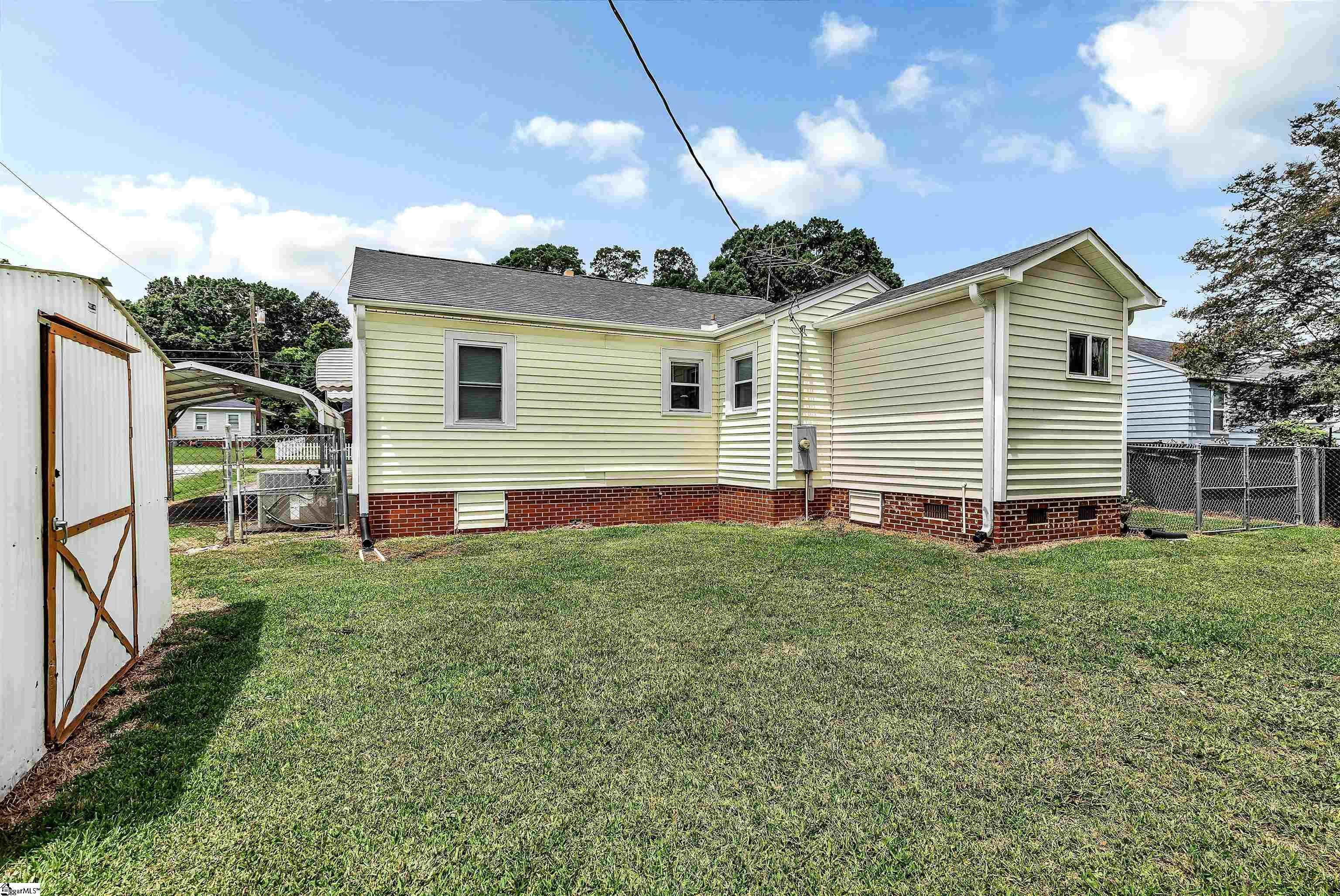 203 Ashley Avenue Anderson, SC 29624