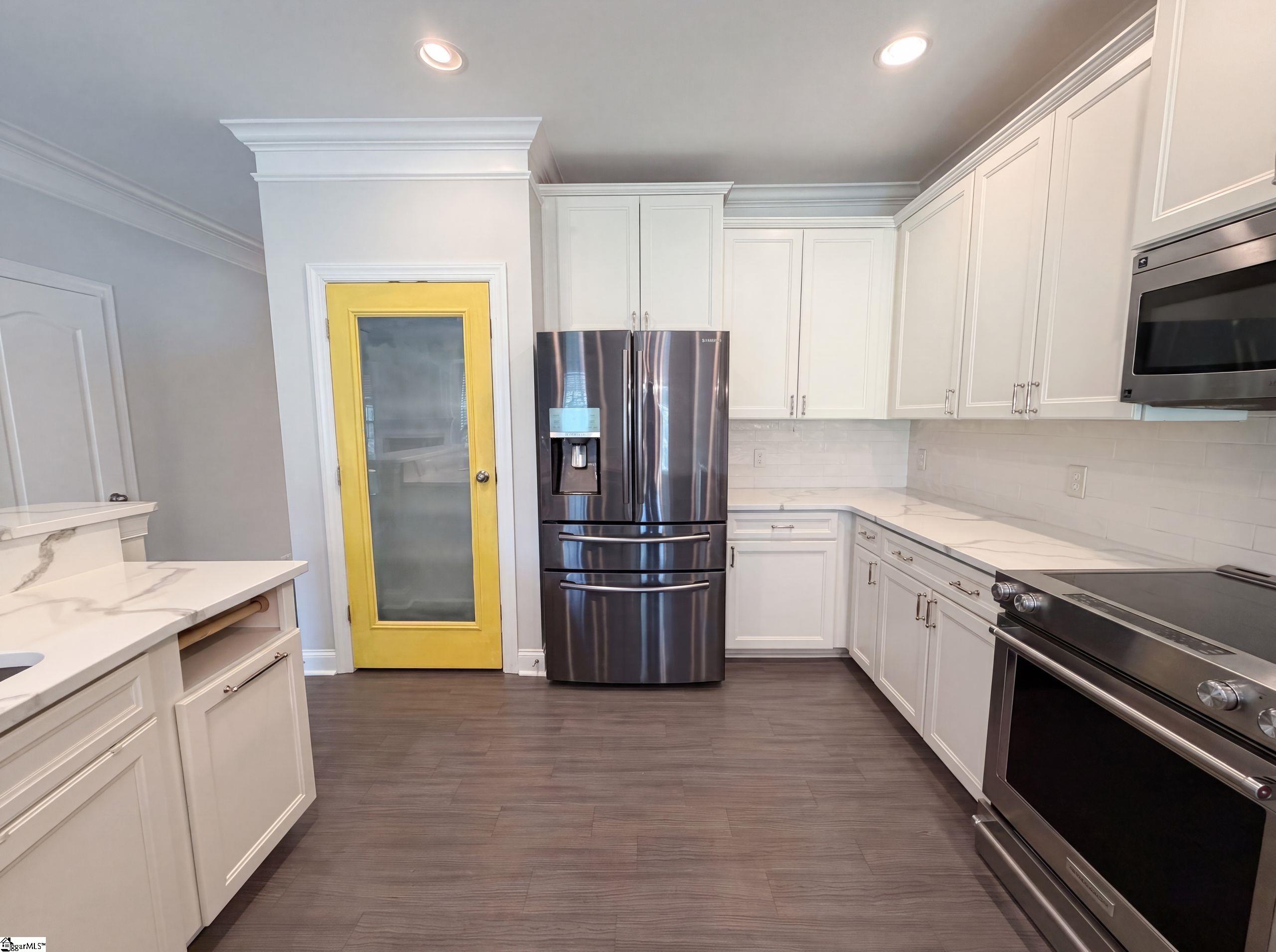 301 Cypresshill Court Simpsonville, SC 29681