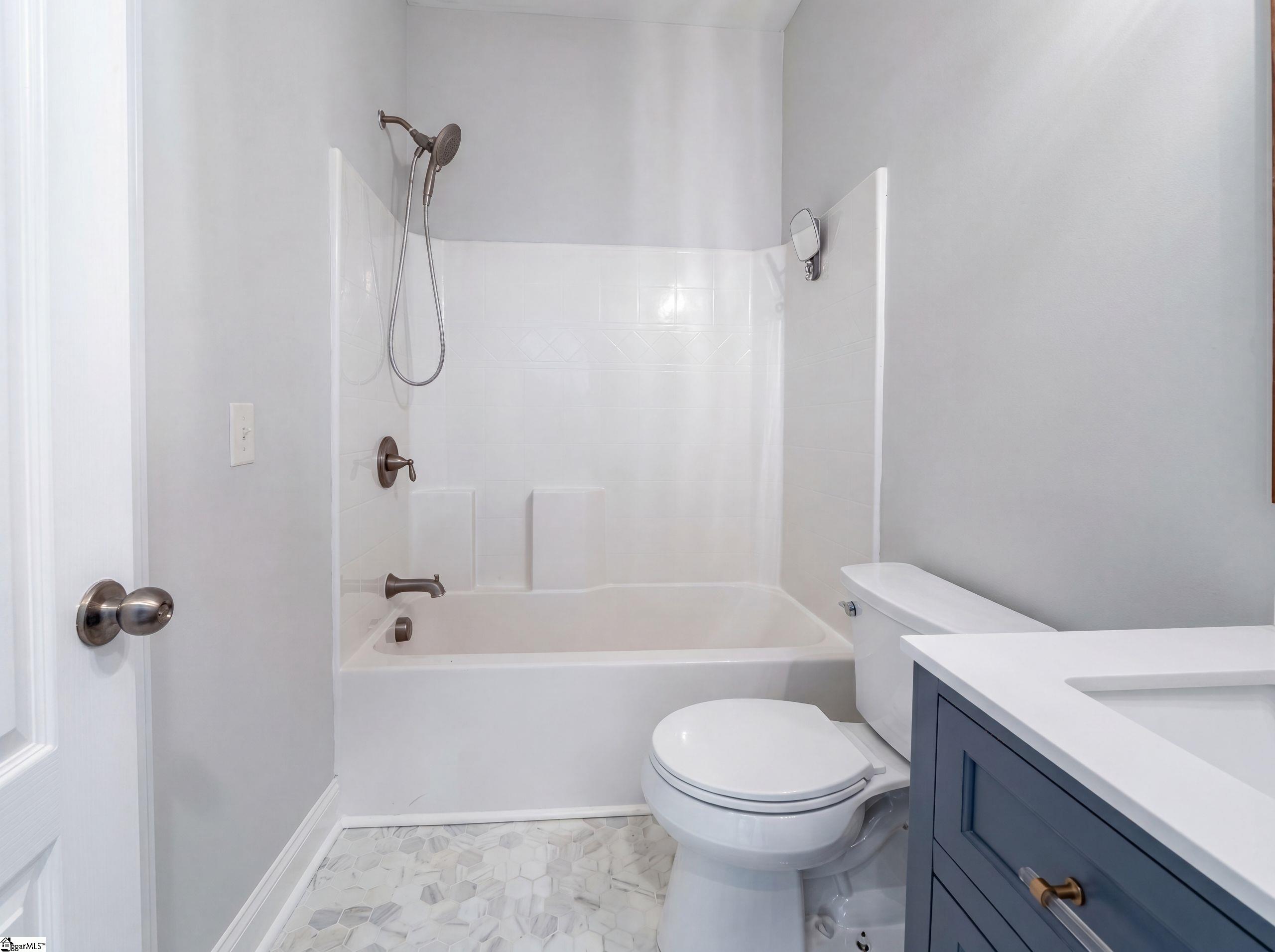 301 Cypresshill Court Simpsonville, SC 29681