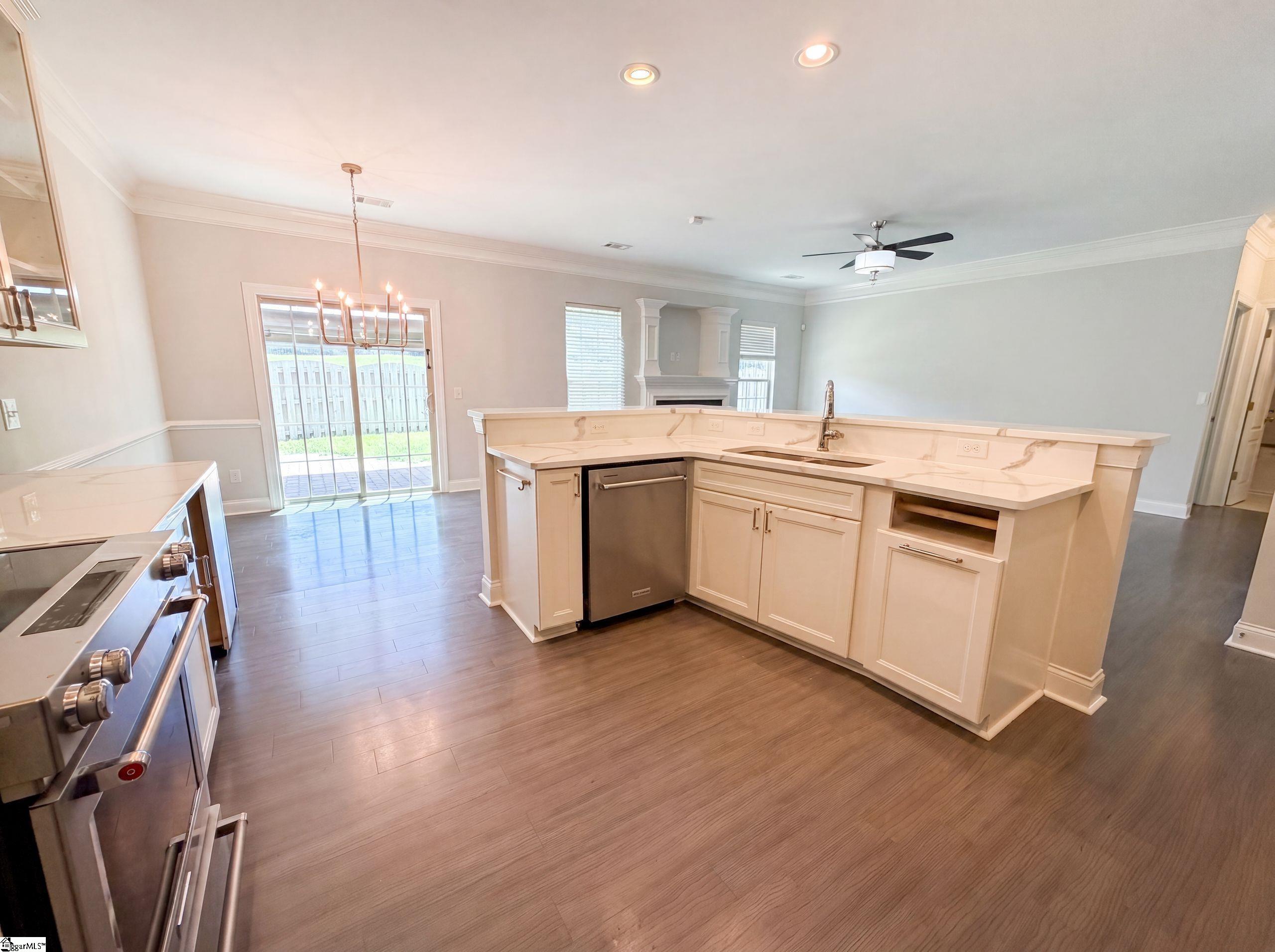 301 Cypresshill Court Simpsonville, SC 29681