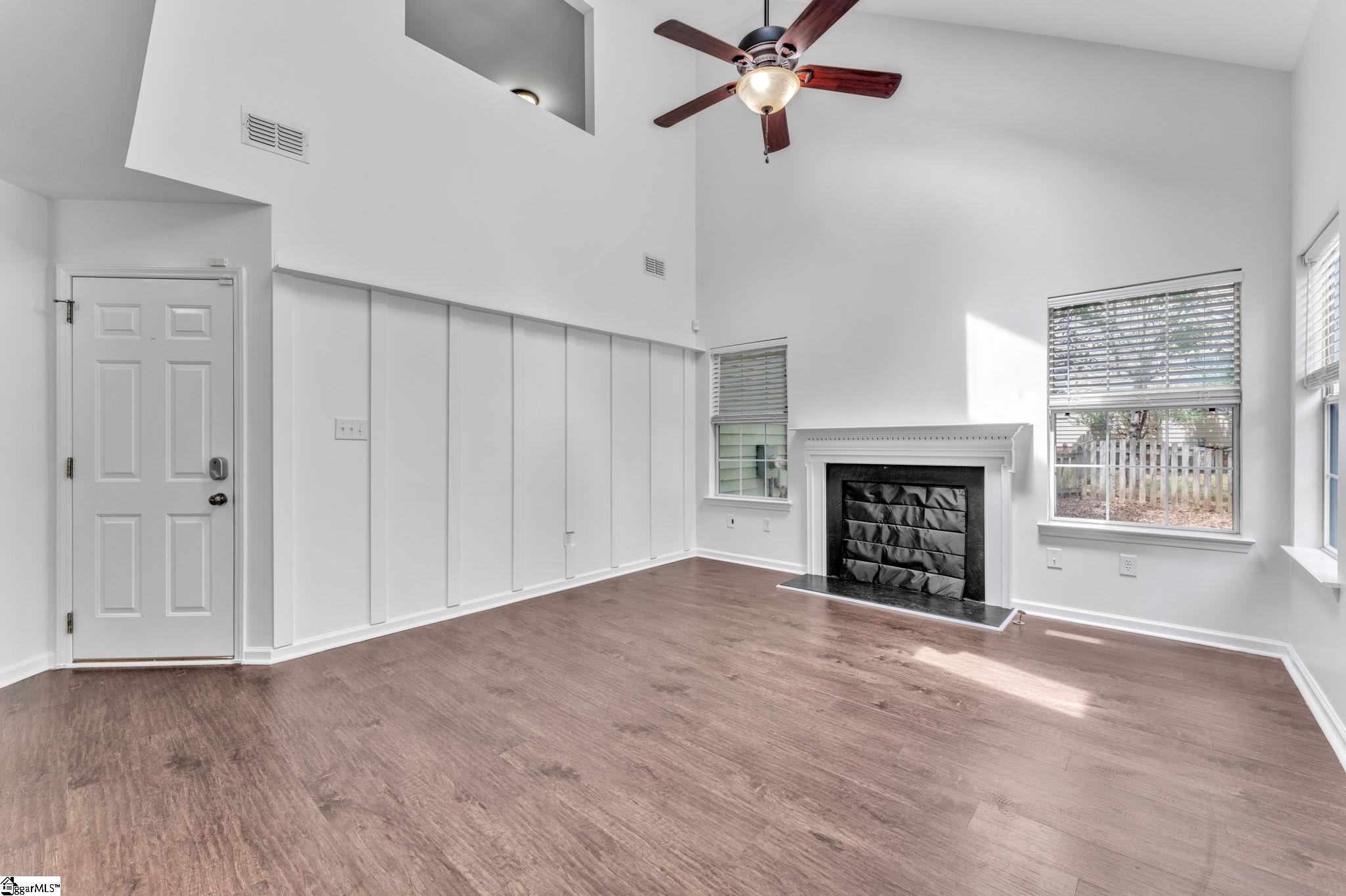 205 Adirondack Way Simpsonville, SC 29681