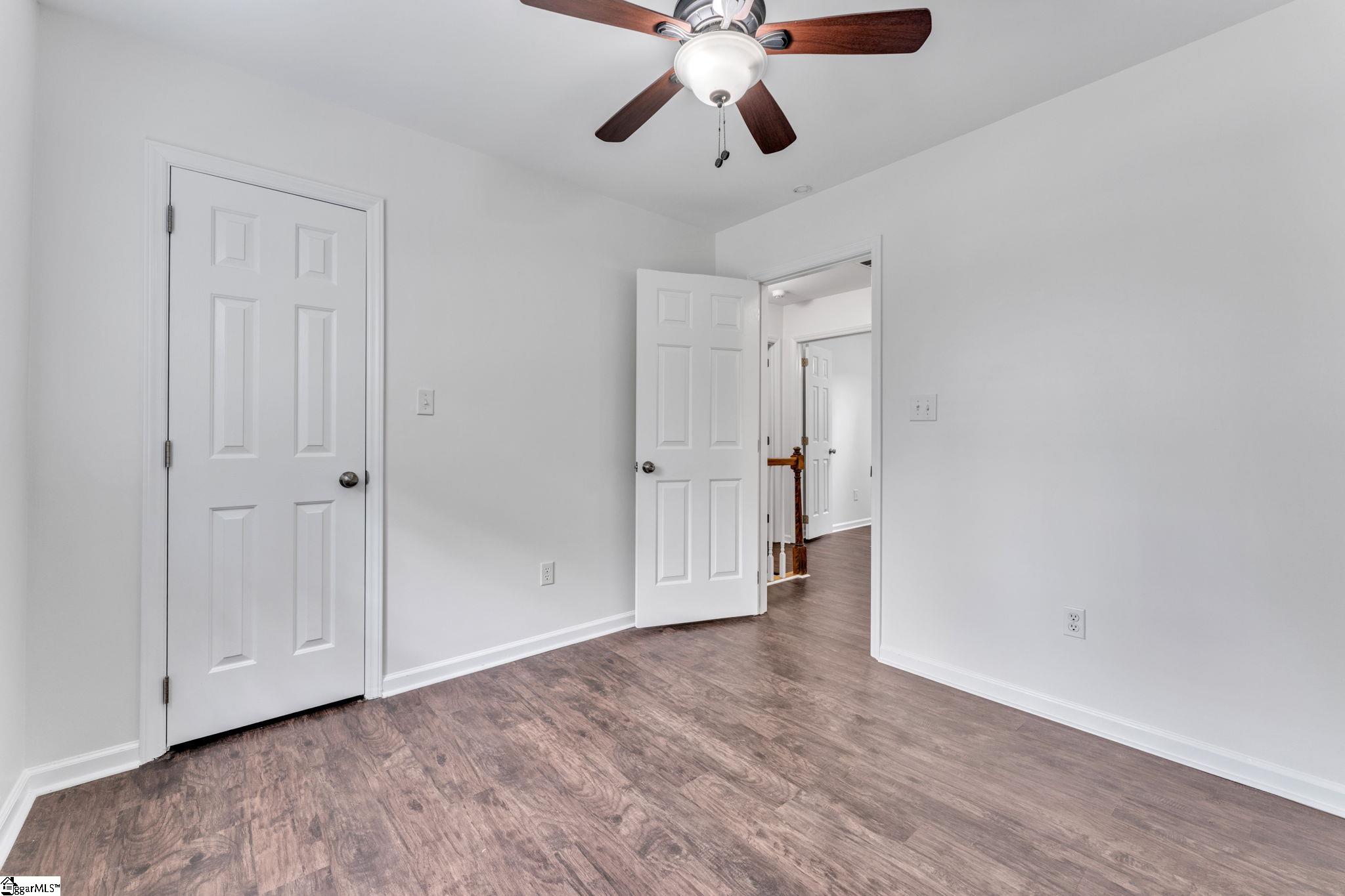 205 Adirondack Way Simpsonville, SC 29681