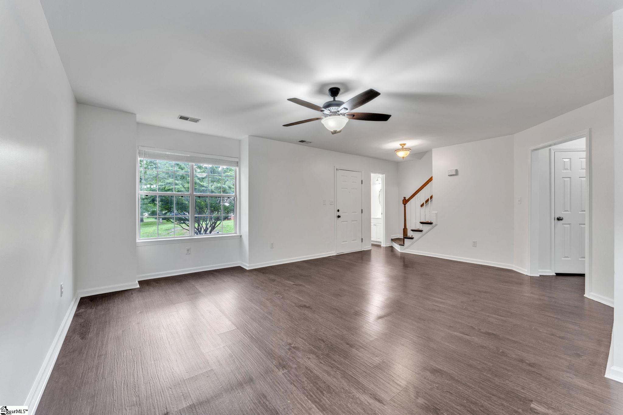 205 Adirondack Way Simpsonville, SC 29681