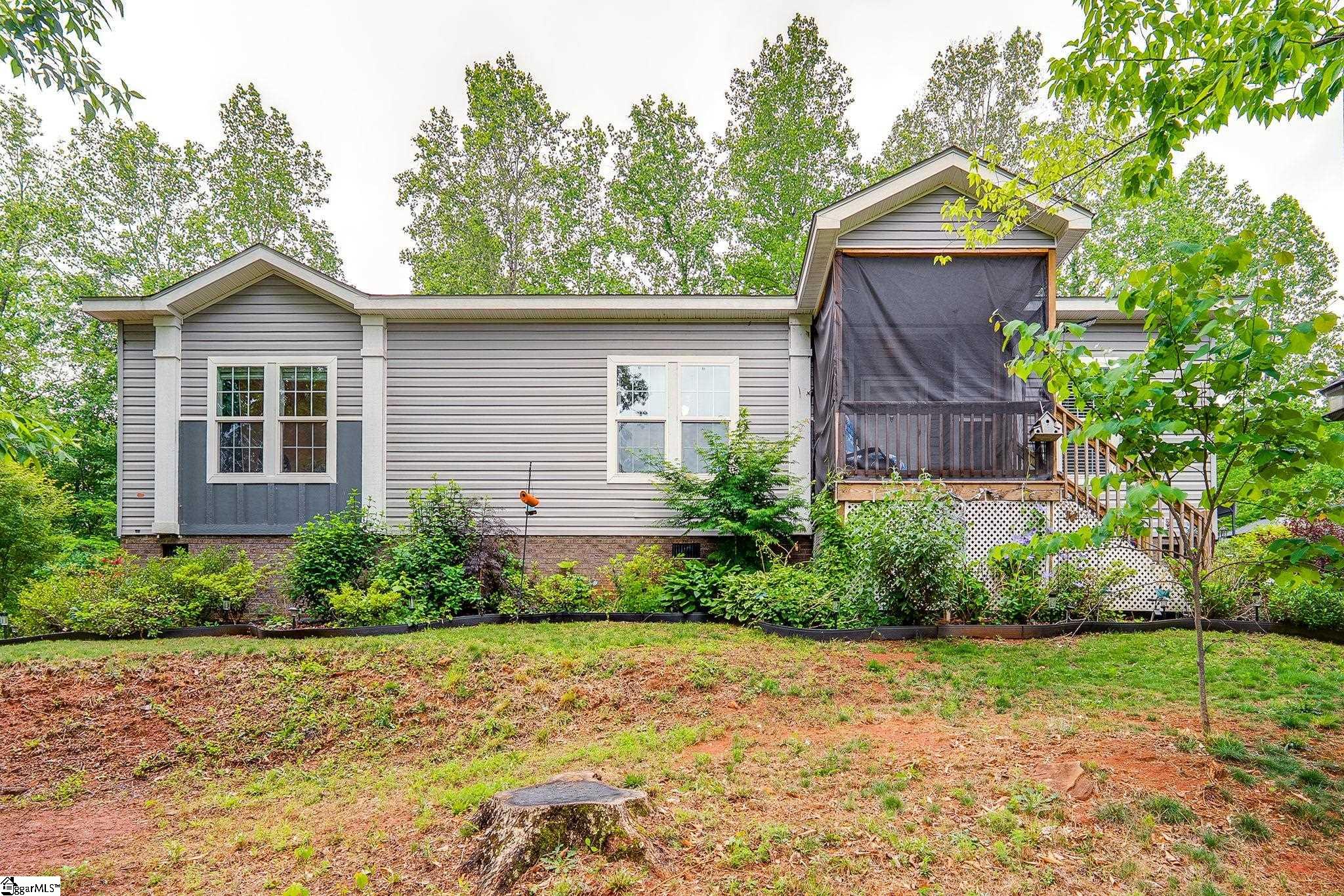 25 Valley Road Travelers Rest, SC 29690