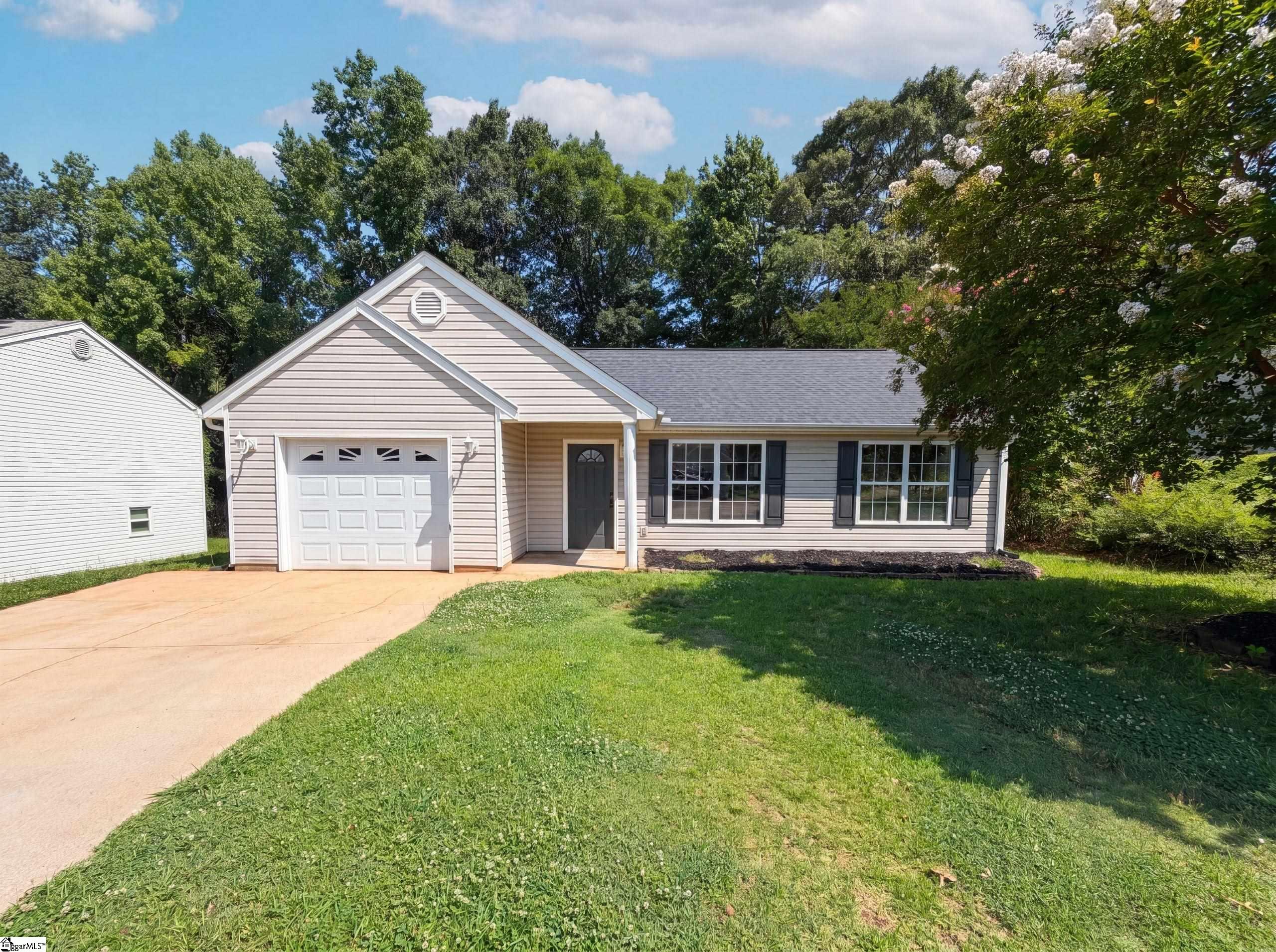 347 Bright Wick Court Boiling Springs, SC 29316