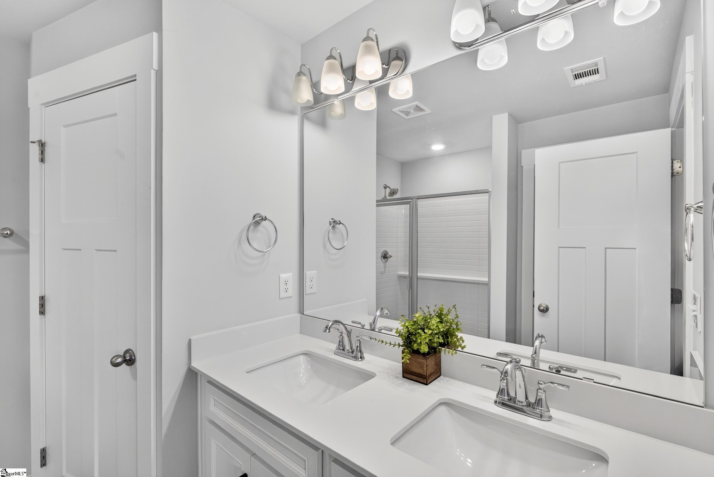 105 Marston Lane Greenville, SC 29611