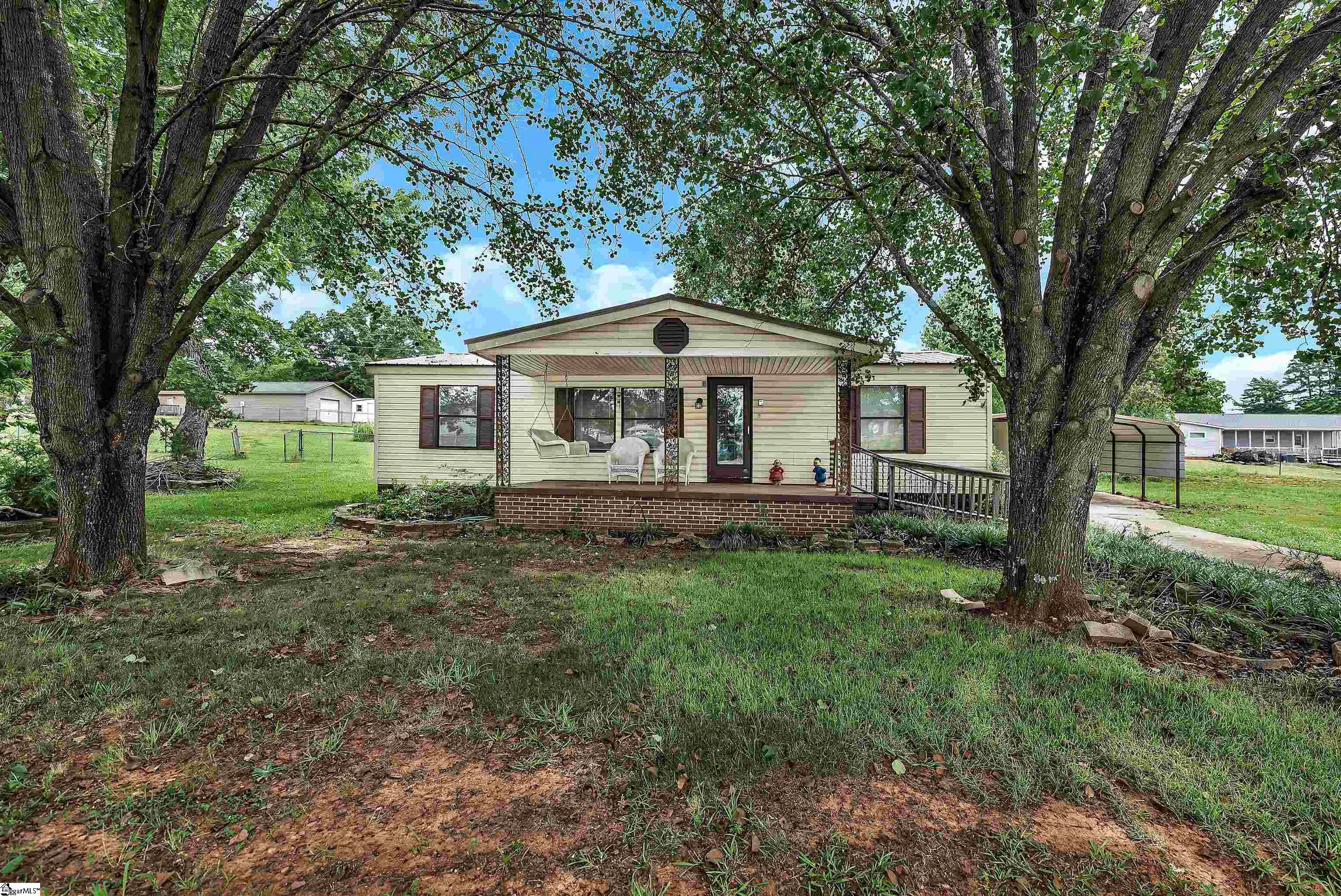 1004 Wiles Drive Anderson, SC 29625