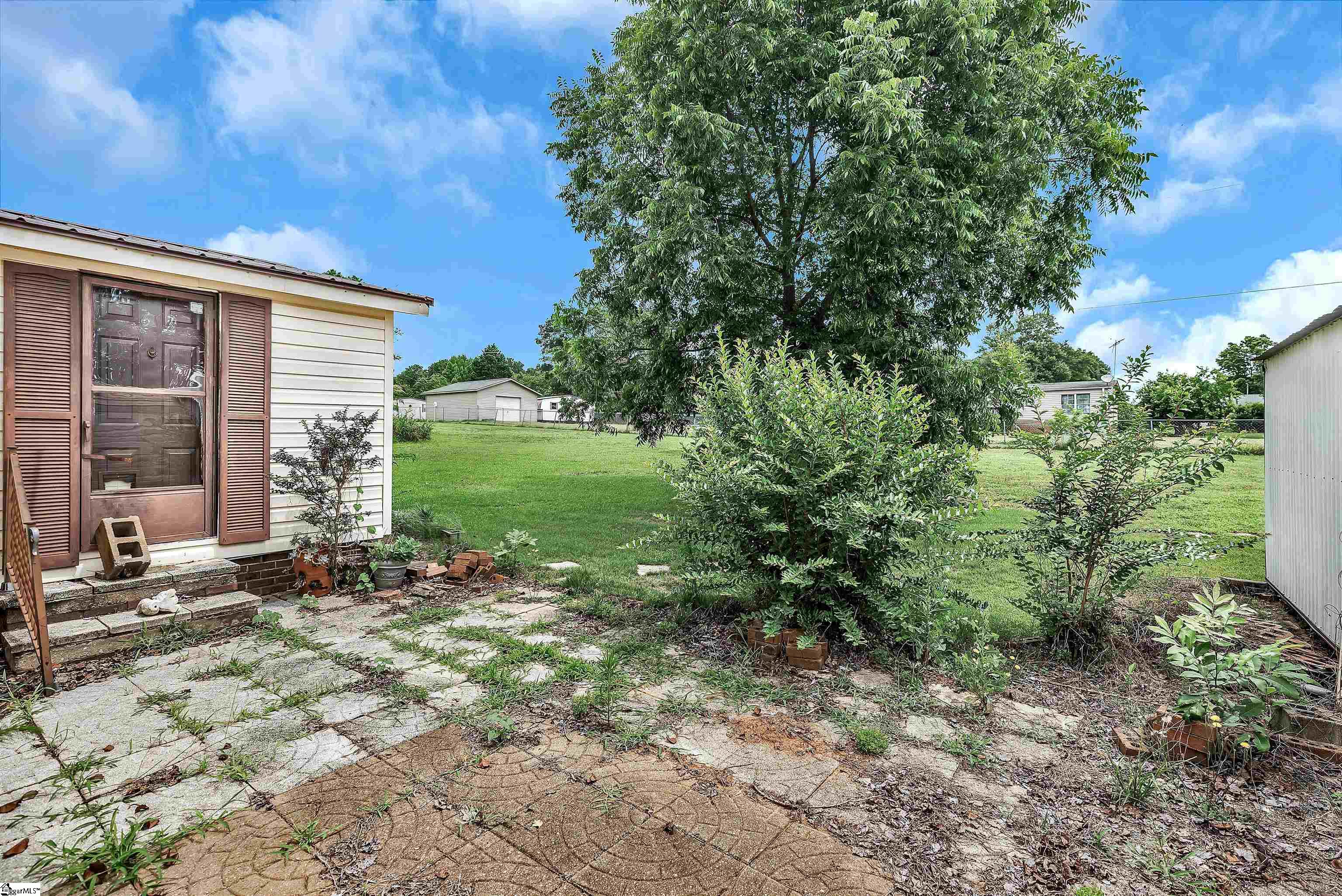 1004 Wiles Drive Anderson, SC 29625