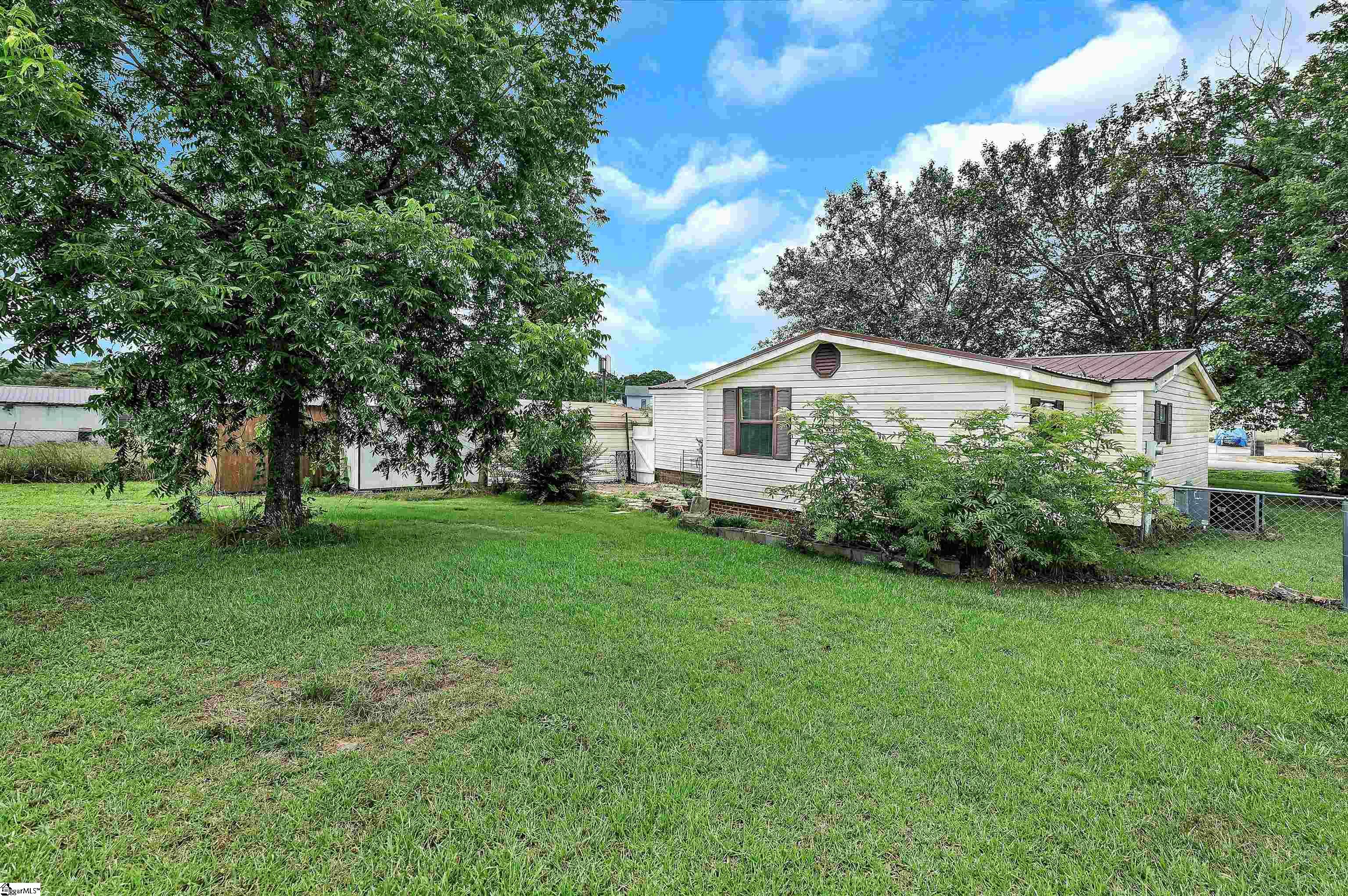 1004 Wiles Drive Anderson, SC 29625