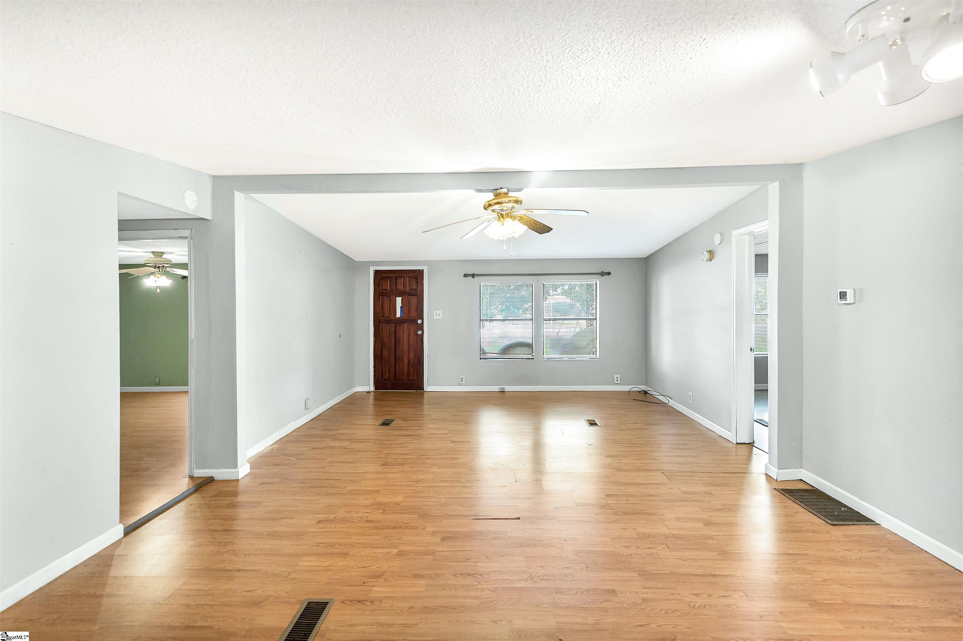 1004 Wiles Drive Anderson, SC 29625