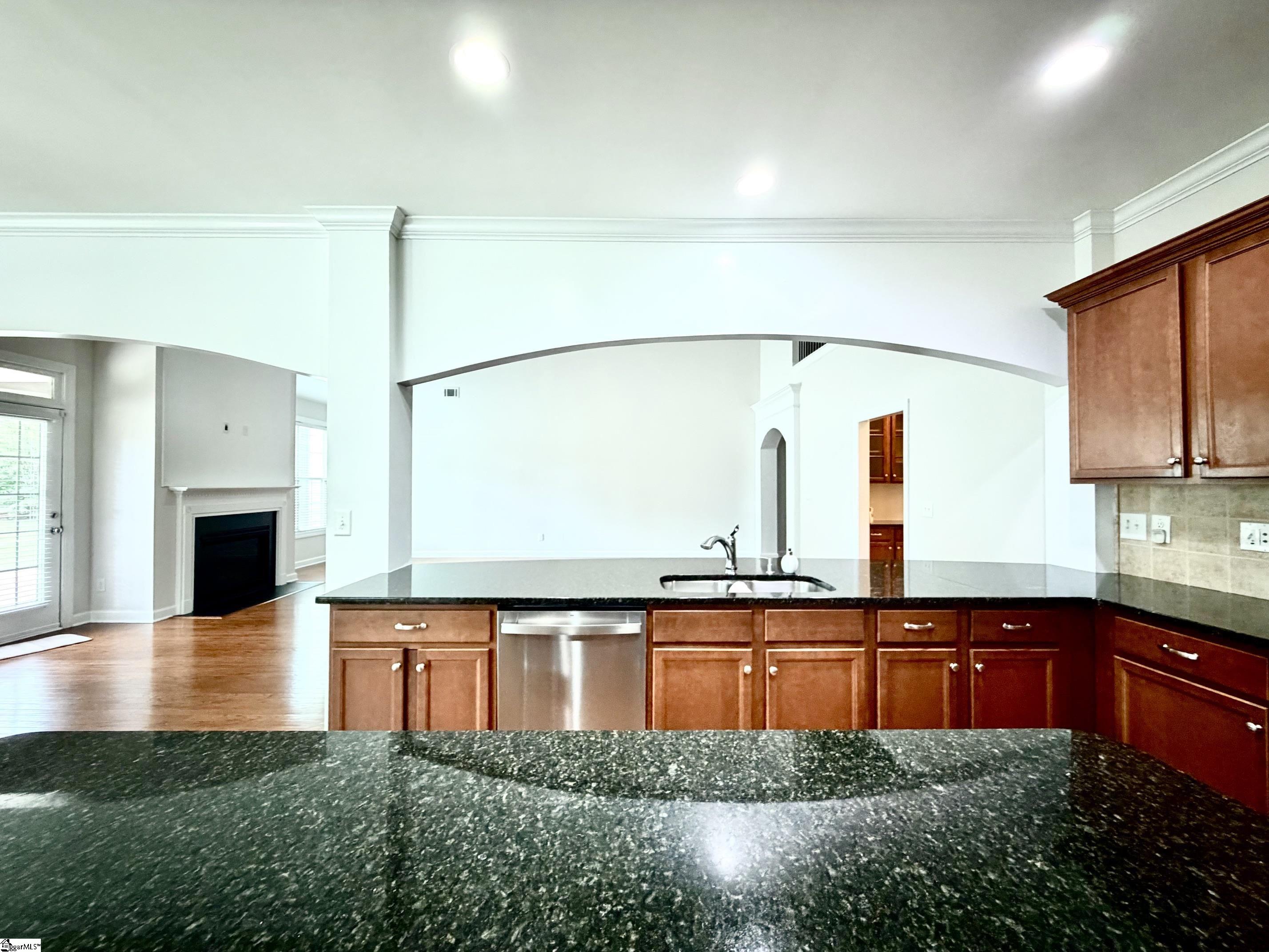 10 Belgian Blue Way Fountain Inn, SC 29644