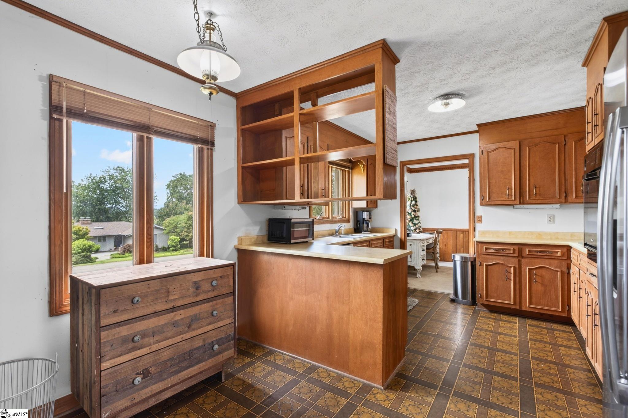 122 Mountain View Drive Pickens, SC 28671
