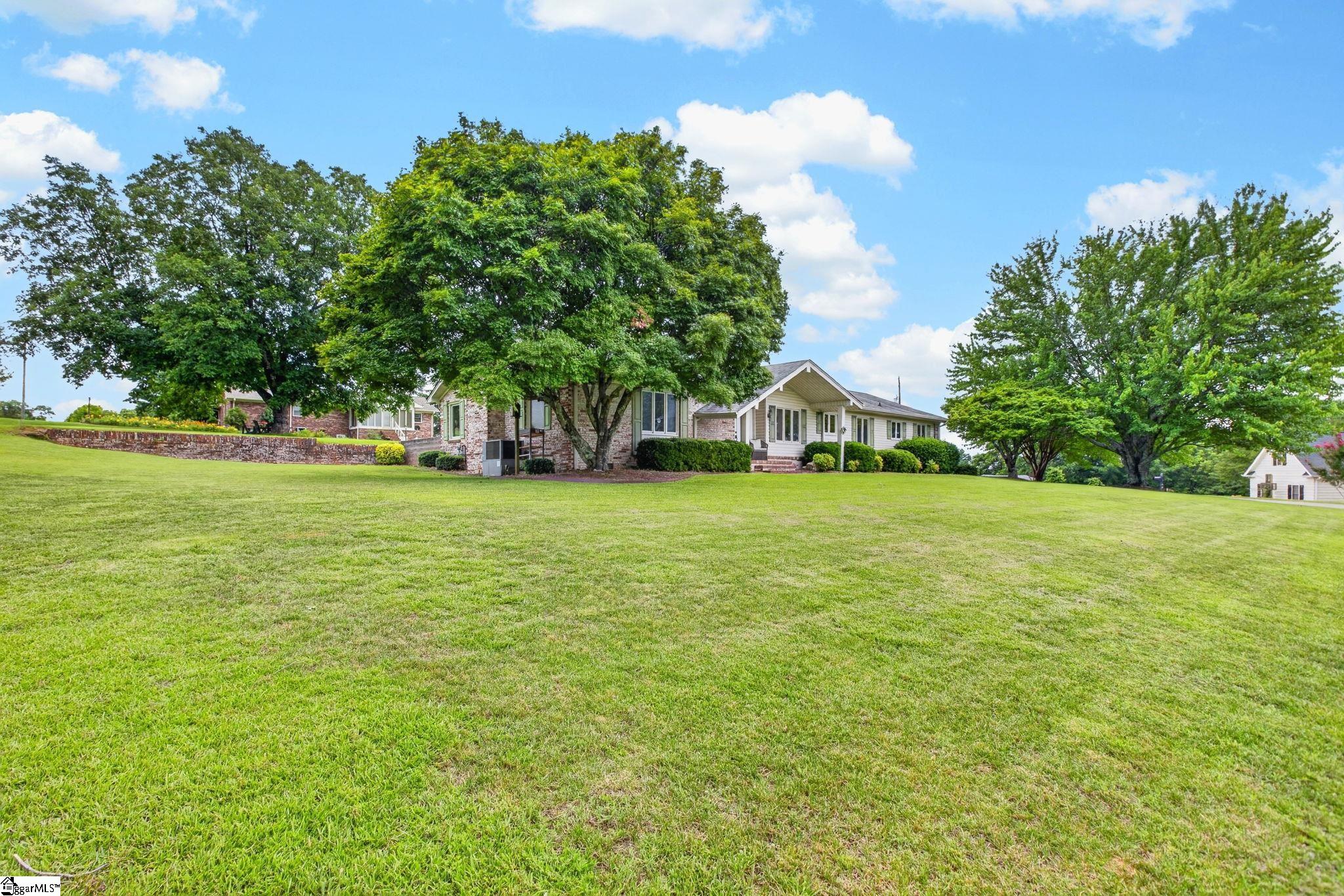 122 Mountain View Drive Pickens, SC 28671