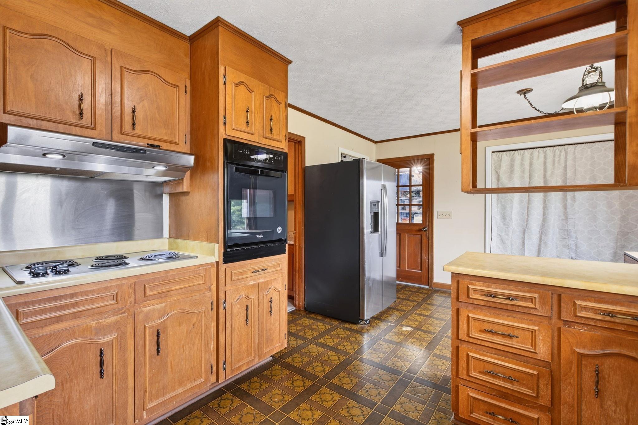 122 Mountain View Drive Pickens, SC 28671