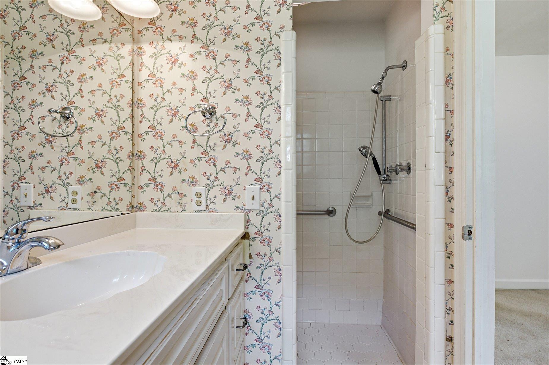 106 Del Norte Road Greenville, SC 29615