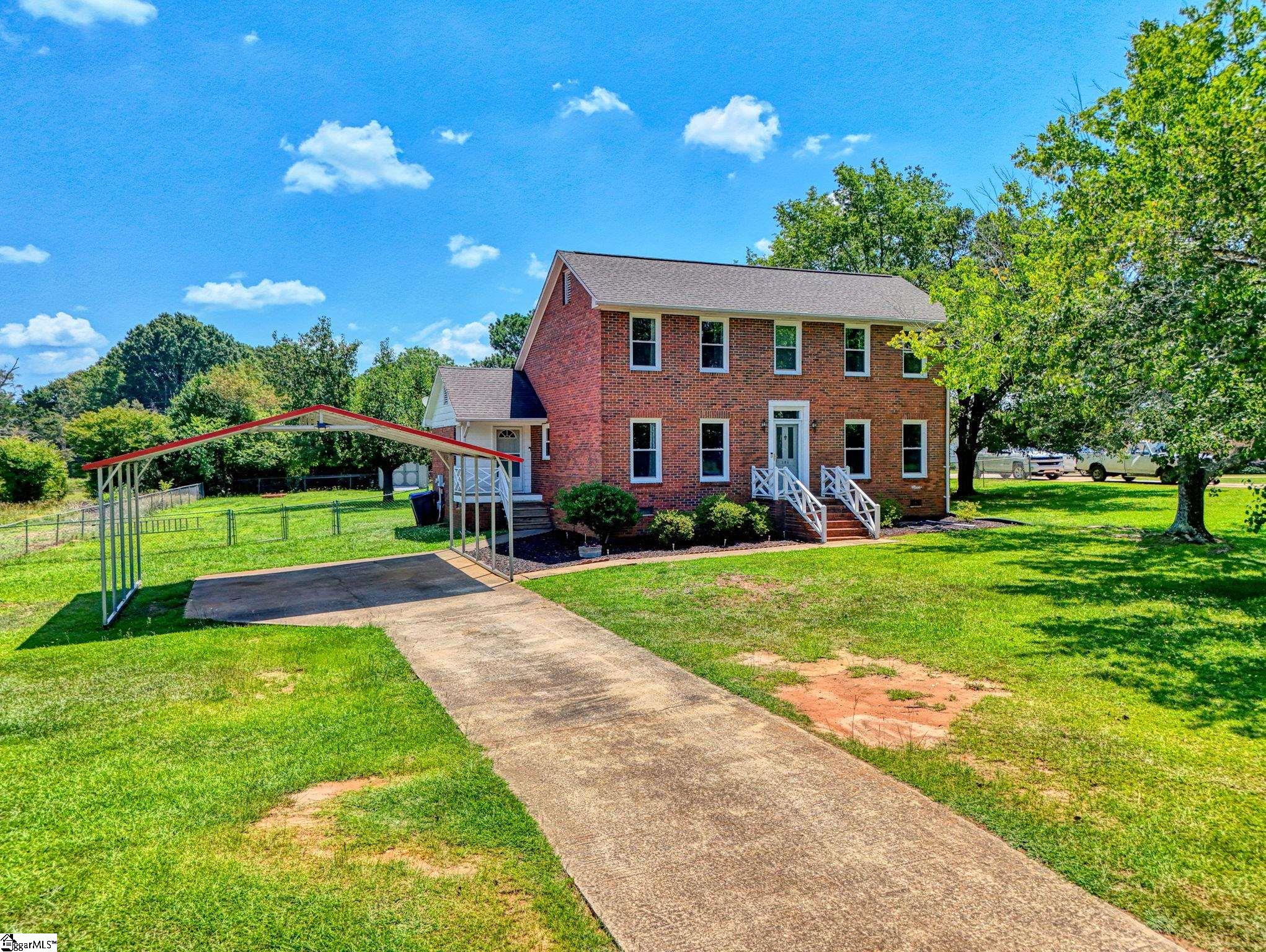 104 Locksley Drive Greenwood, SC 29649