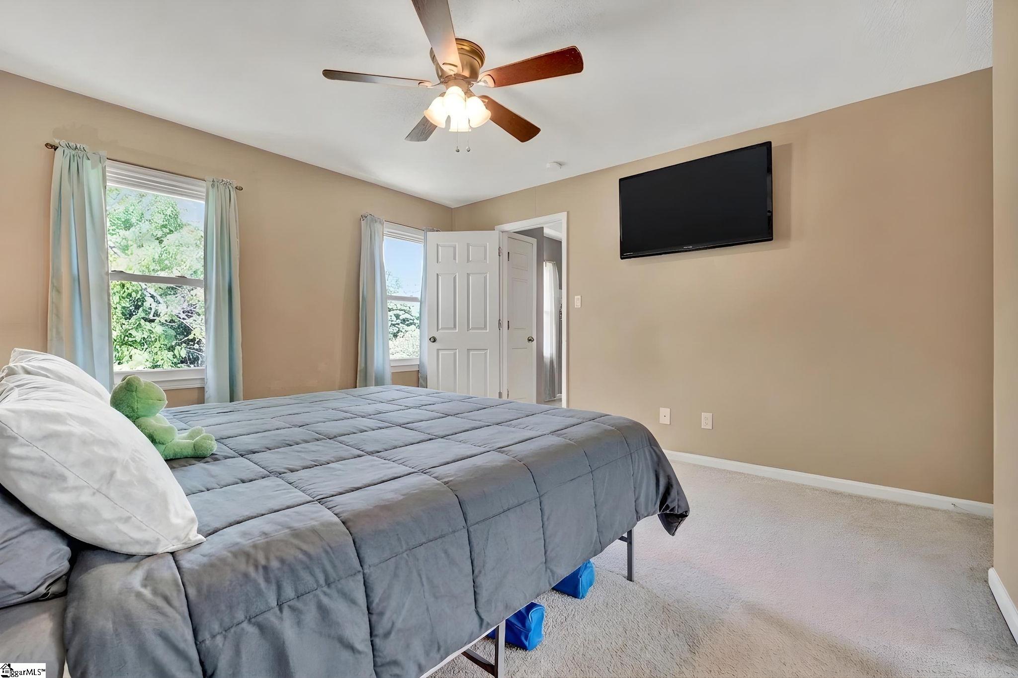 104 Locksley Drive Greenwood, SC 29649