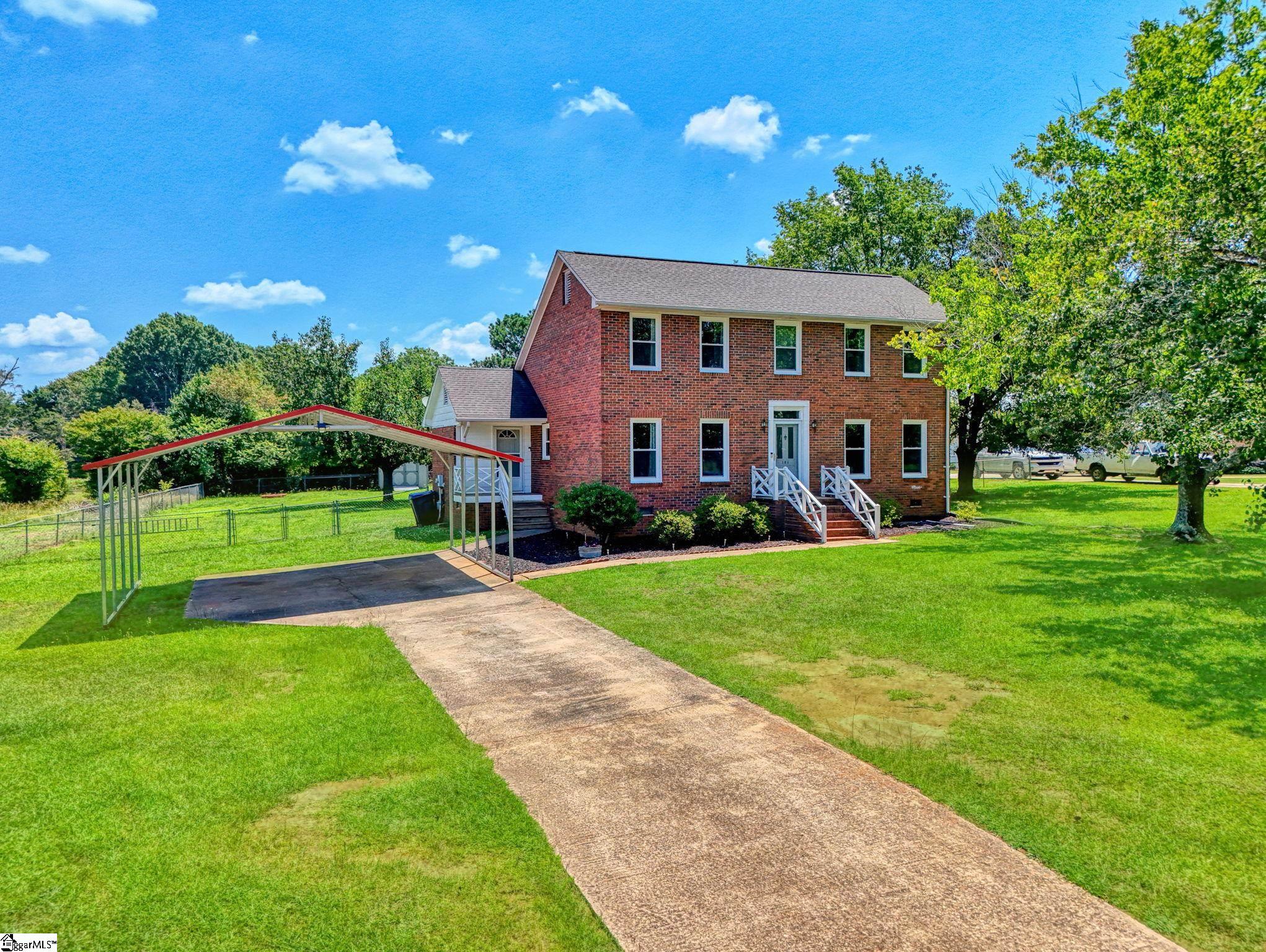 104 Locksley Drive Greenwood, SC 29649