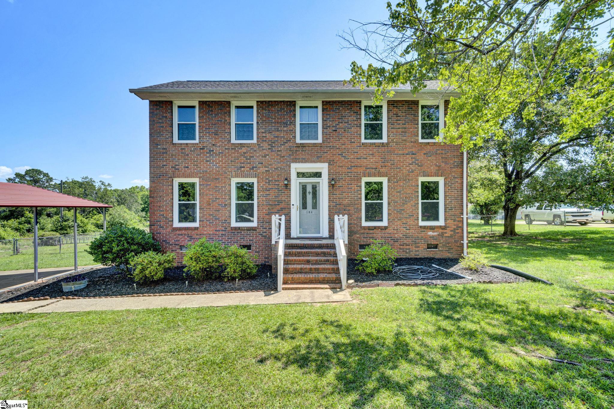 104 Locksley Drive Greenwood, SC 29649