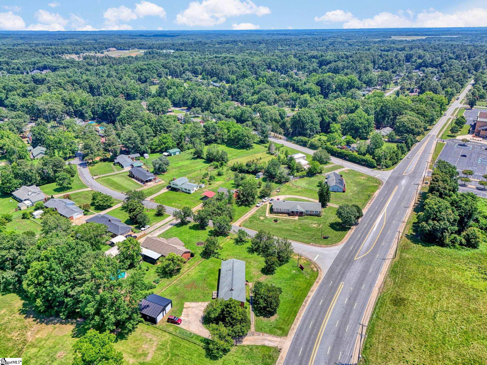 104 Locksley Drive Greenwood, SC 29649