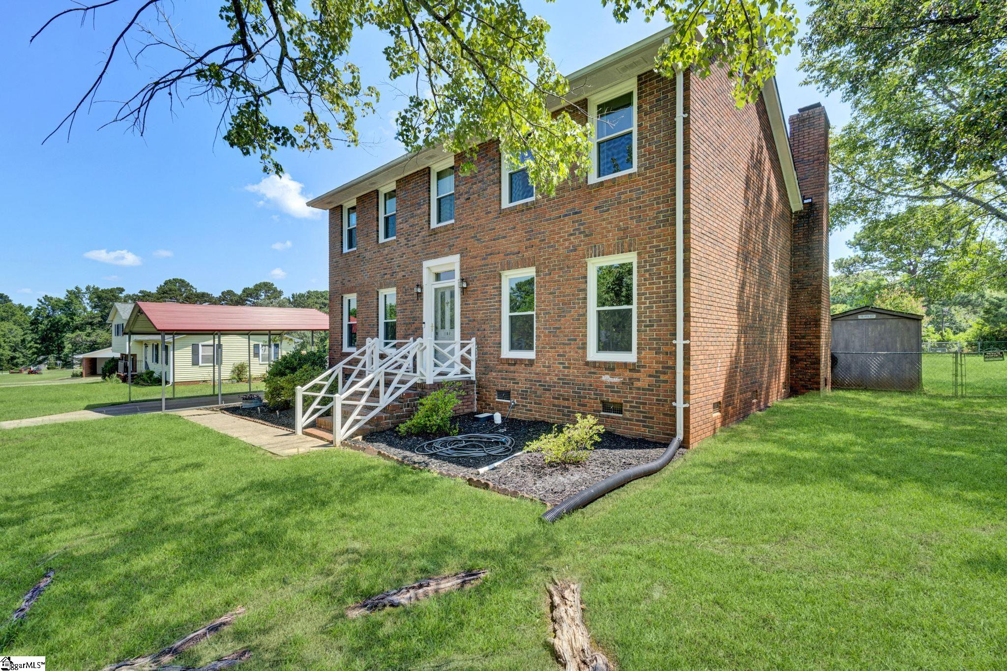 104 Locksley Drive Greenwood, SC 29649