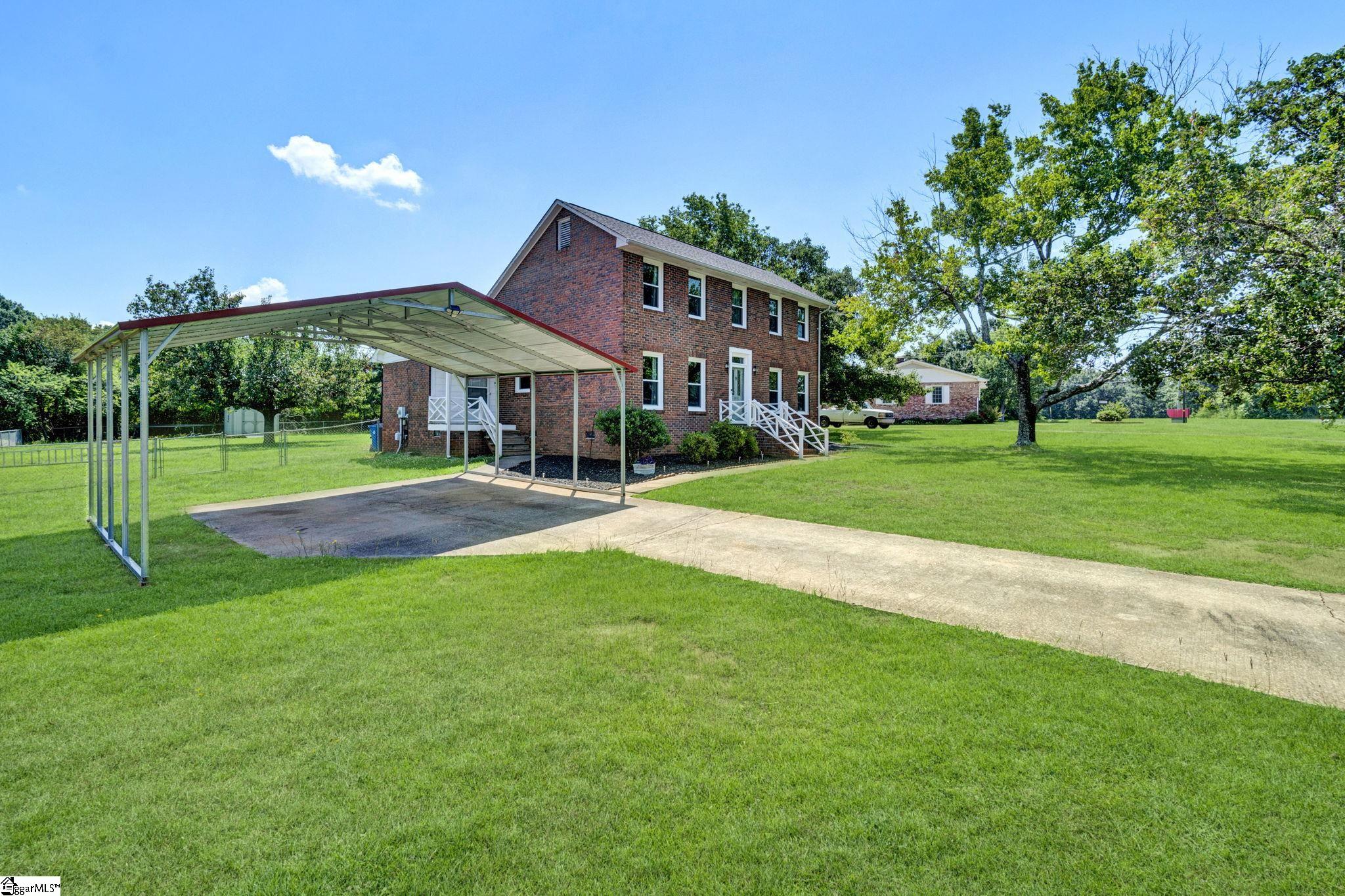 104 Locksley Drive Greenwood, SC 29649