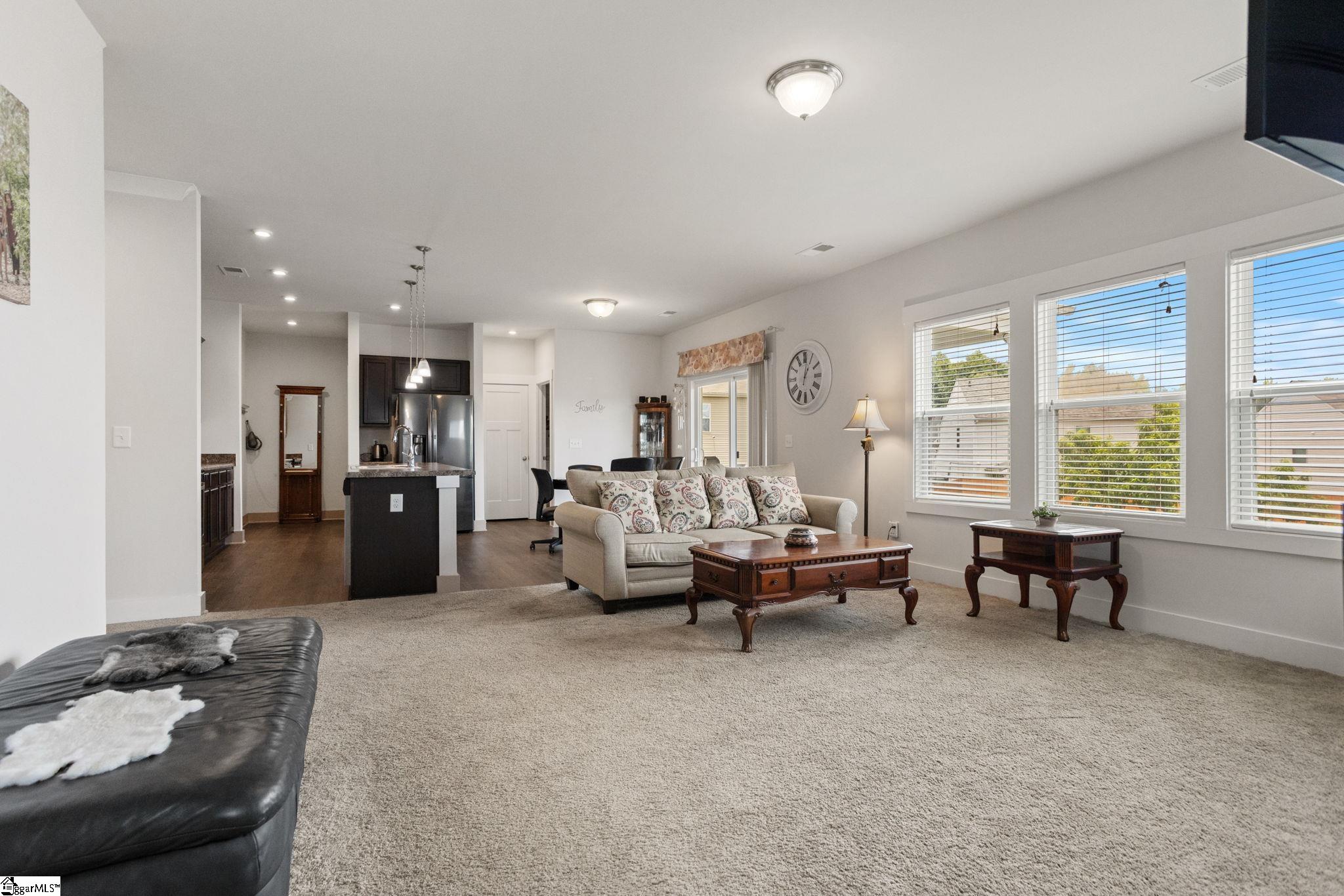 105 Jones Peak Drive Simpsonville, SC 29681