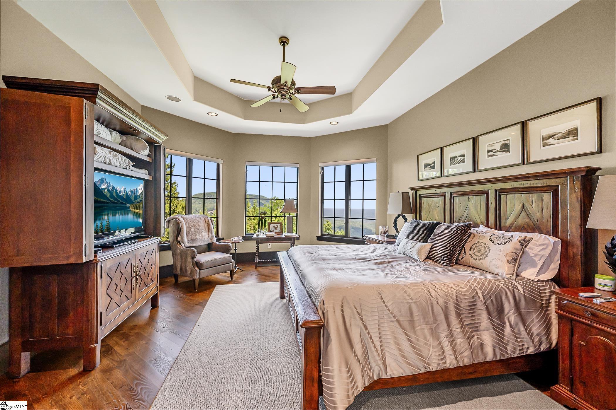 29 High Cliffe Way Landrum, SC 29356