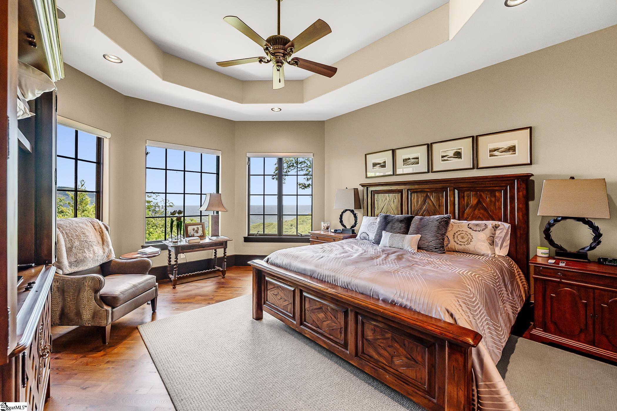 29 High Cliffe Way Landrum, SC 29356