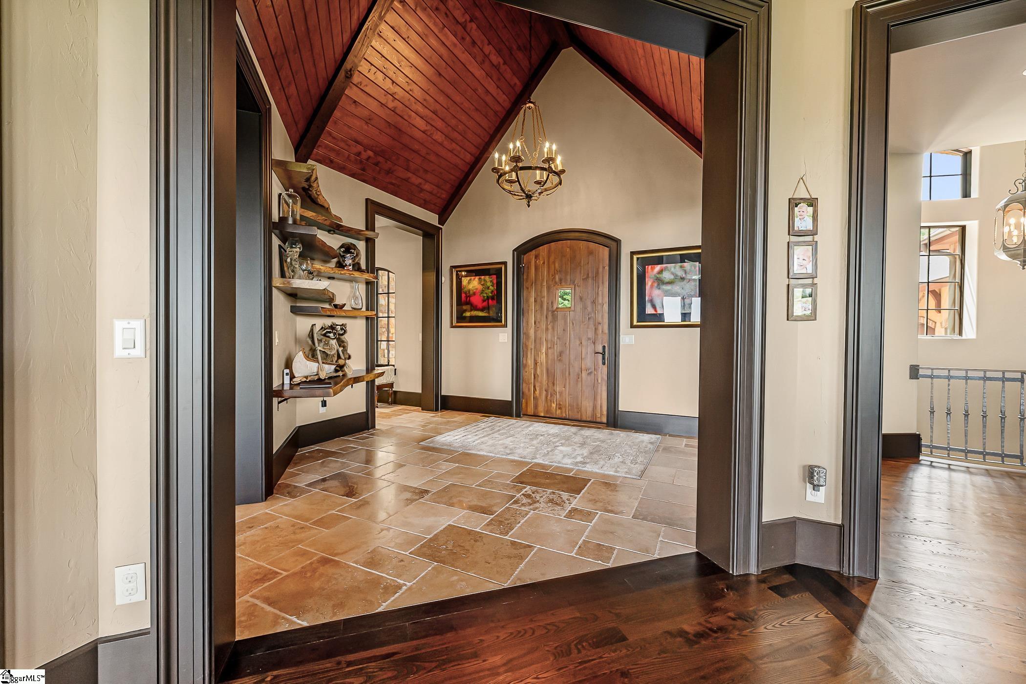 29 High Cliffe Way Landrum, SC 29356