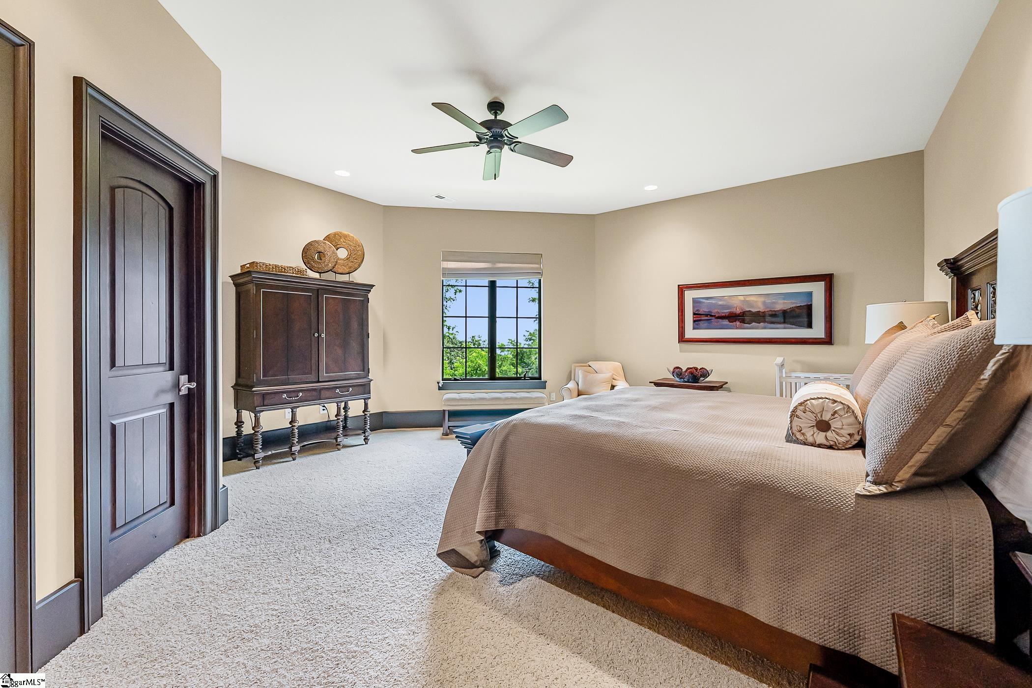 29 High Cliffe Way Landrum, SC 29356