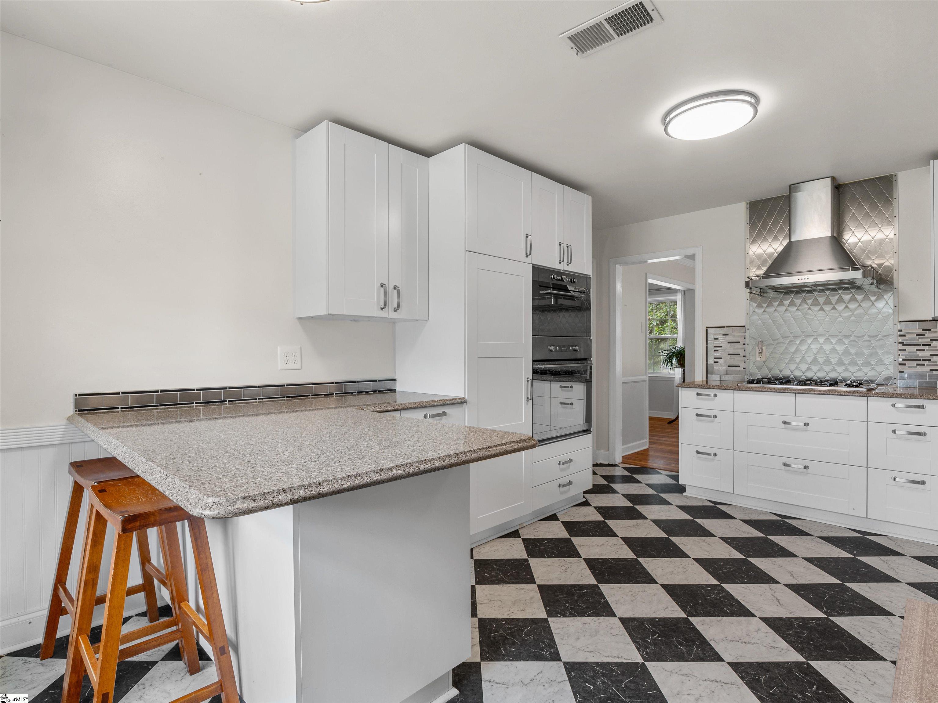 230 Anita Drive Spartanburg, SC 29302