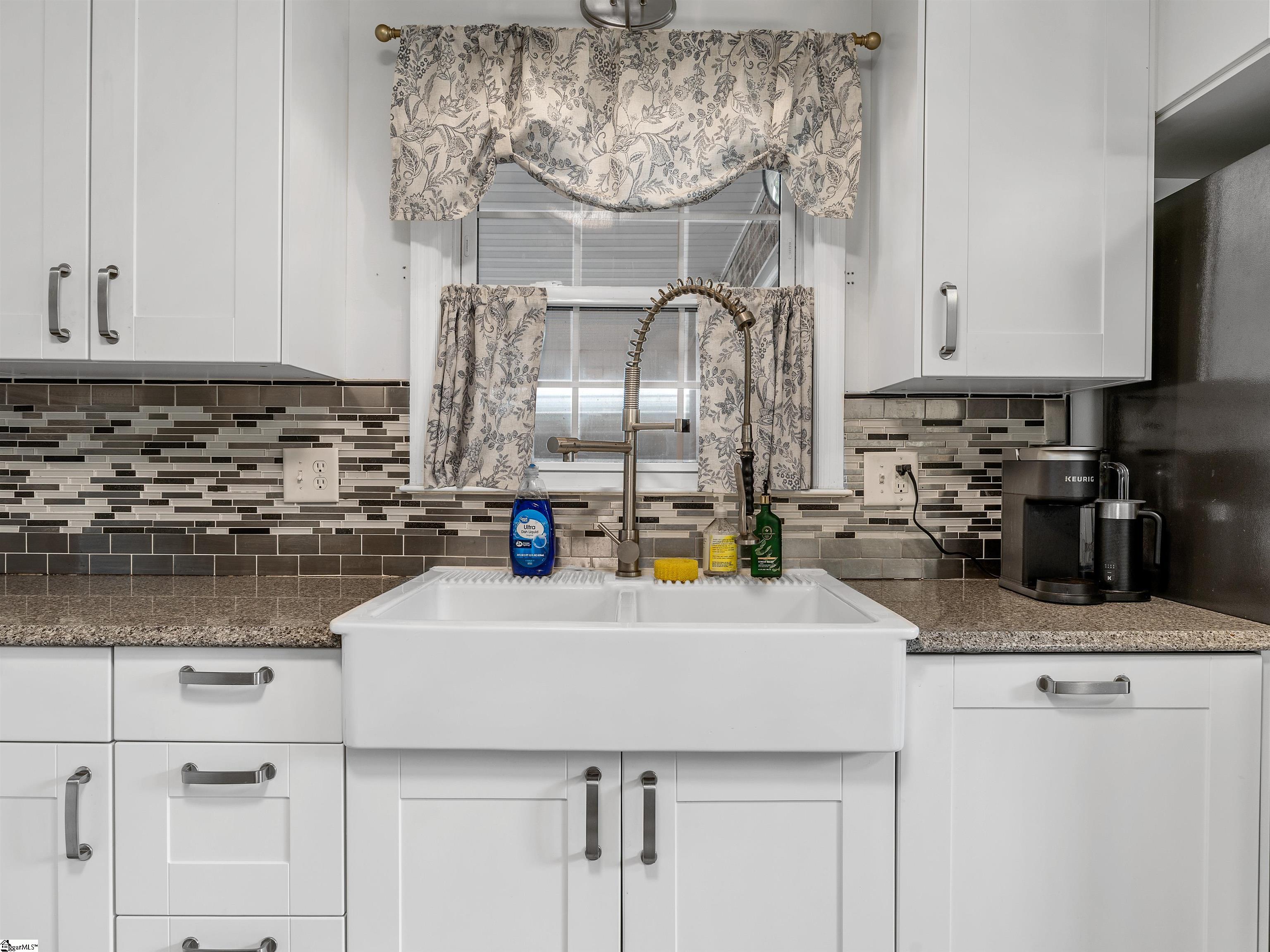 230 Anita Drive Spartanburg, SC 29302