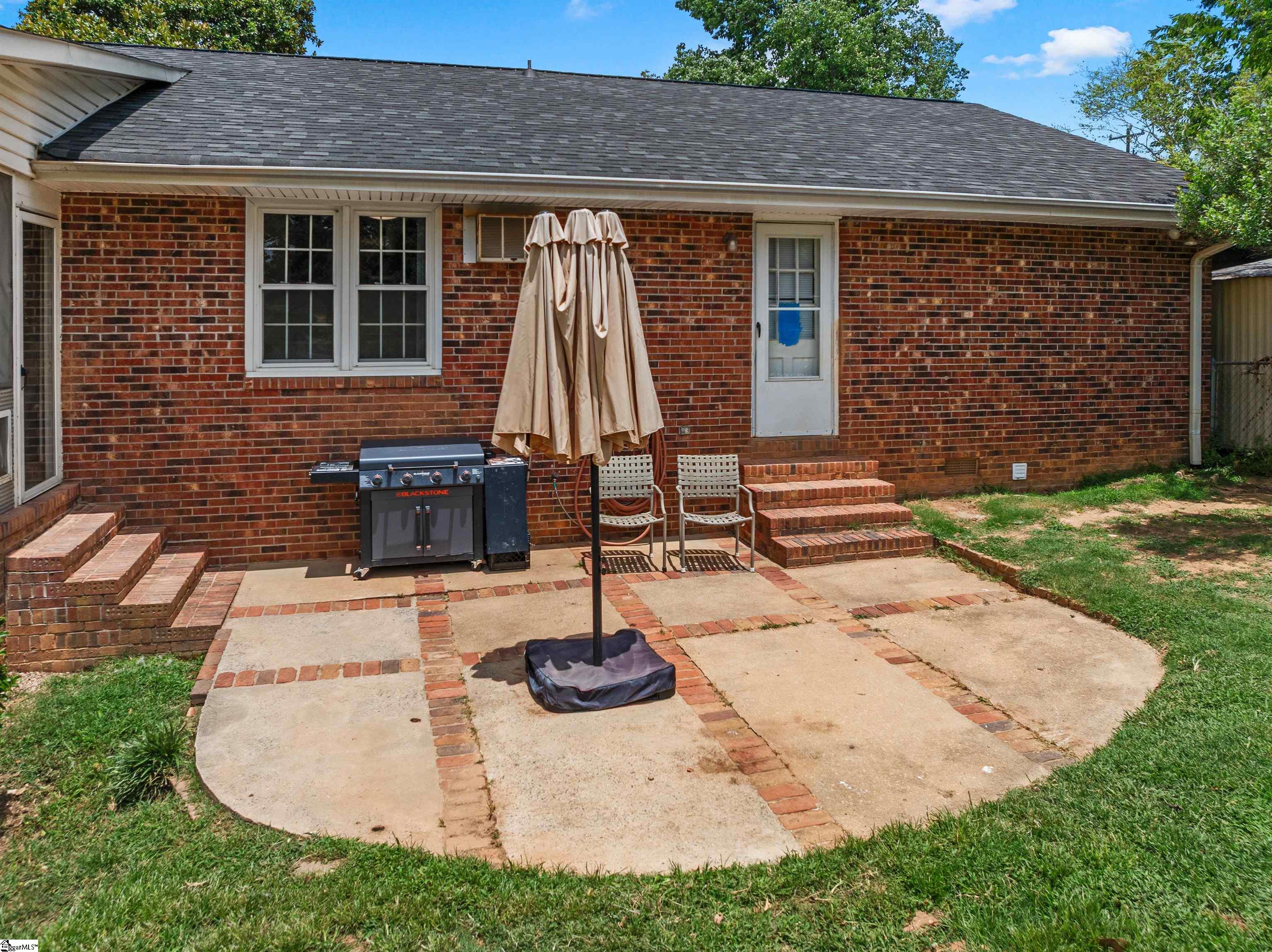 230 Anita Drive Spartanburg, SC 29302