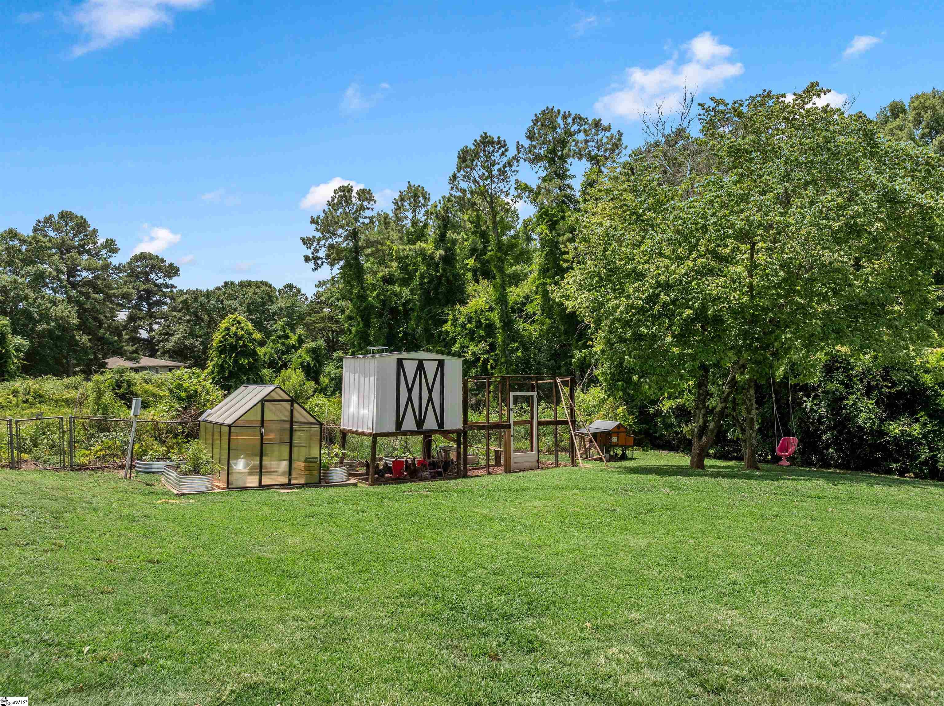 230 Anita Drive Spartanburg, SC 29302