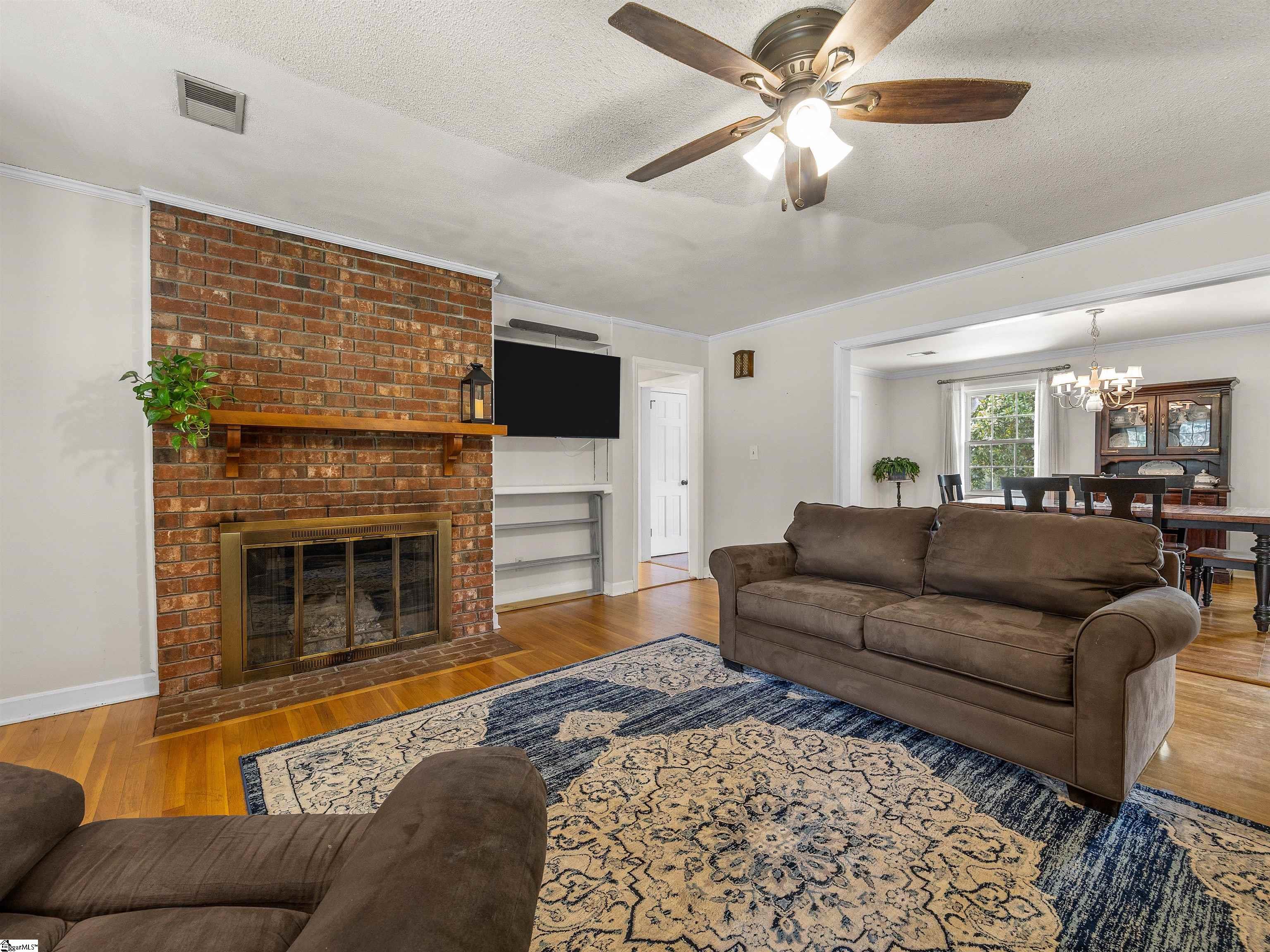 230 Anita Drive Spartanburg, SC 29302