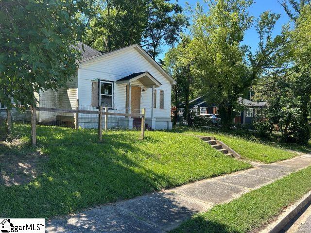 922 N Logan Street Gaffney, SC 29341