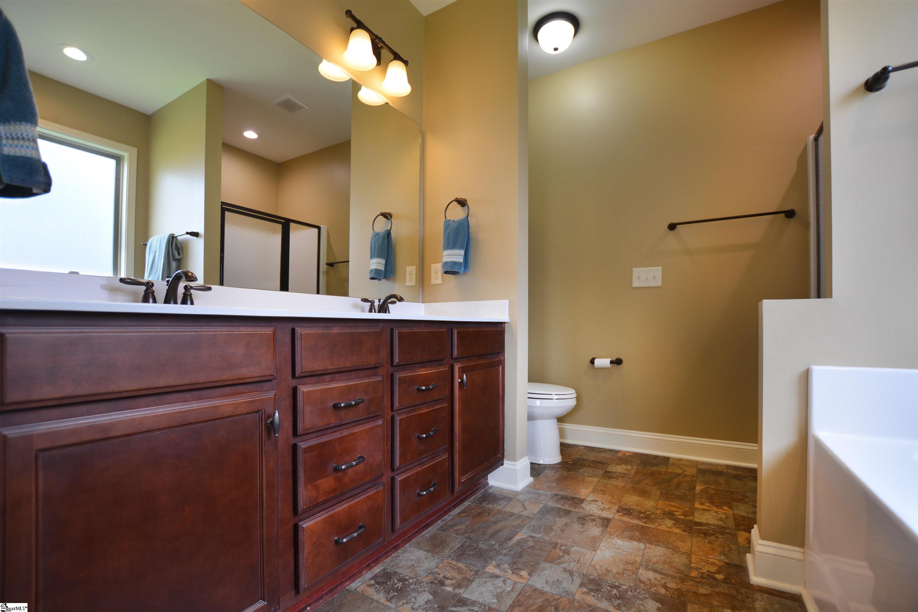 719 Wynborne Lane Moore, SC 29369